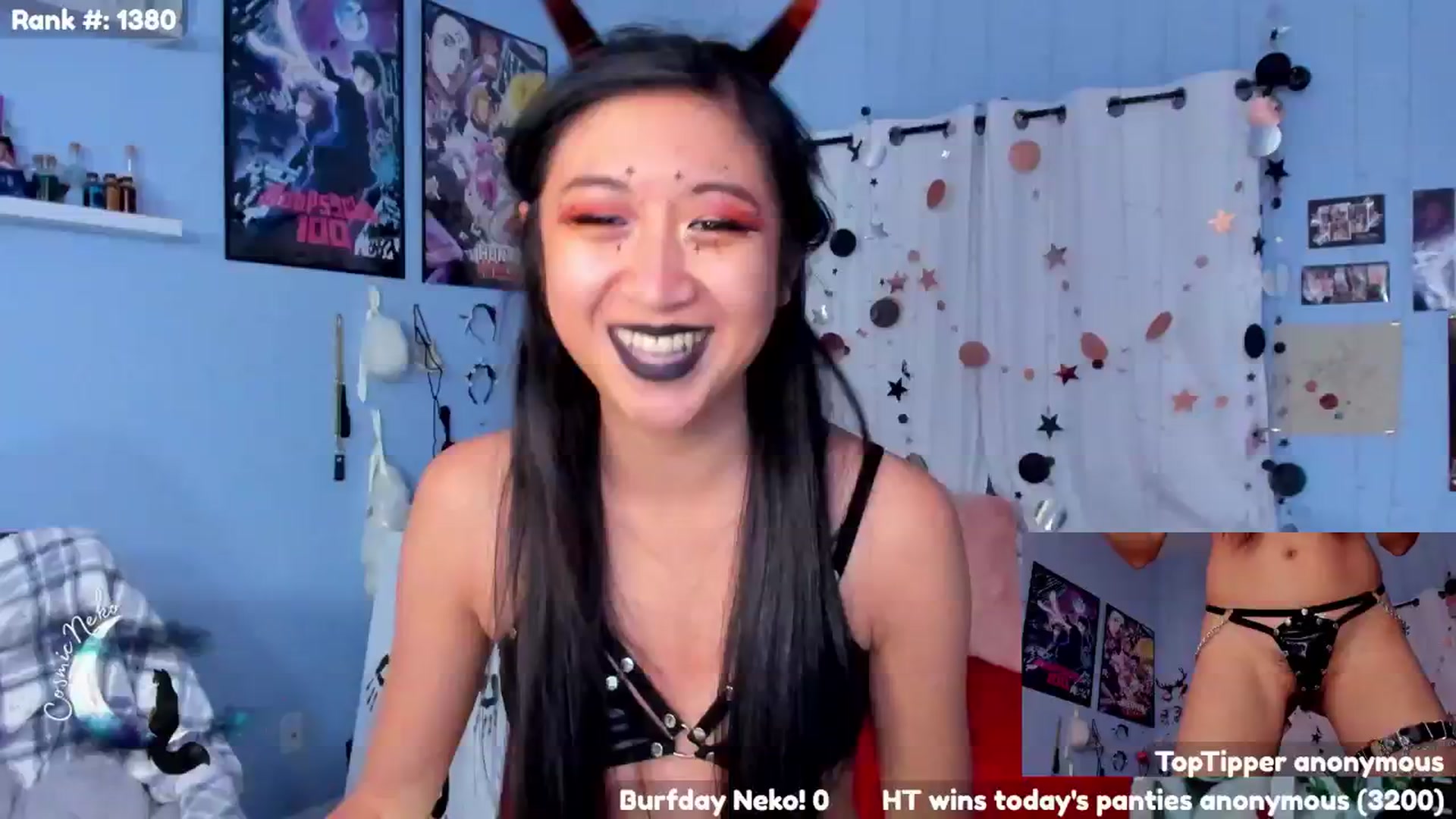 Gallery image thumbnail from CosmicNeko's myfreecams stream on, 10/19/2024, 06:58 image 12 of 20