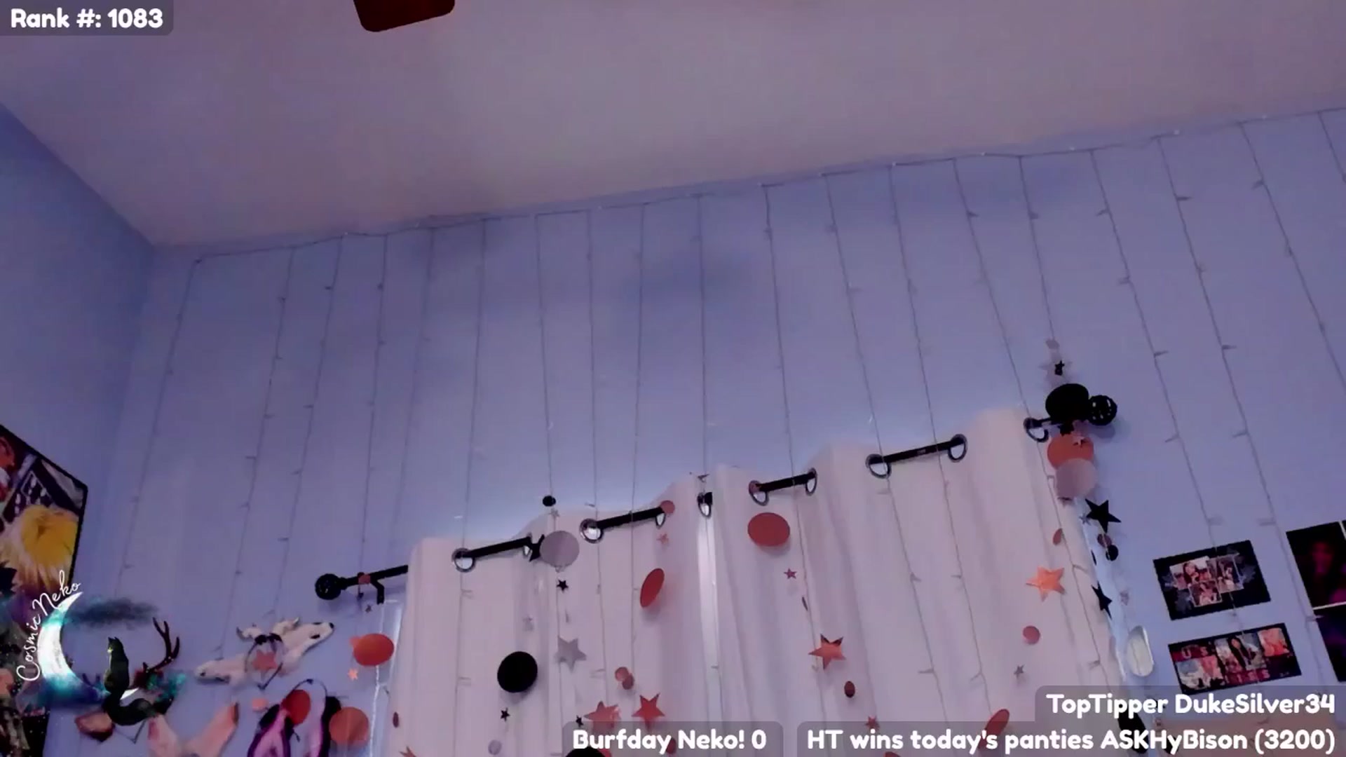 Gallery image thumbnail from CosmicNeko's myfreecams stream on, 10/31/2024, 23:29 image 17 of 20