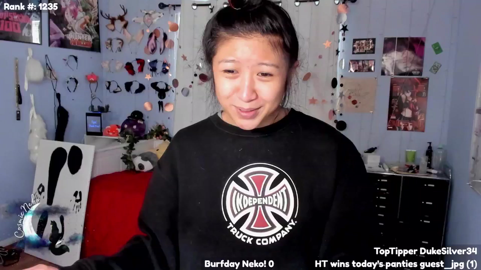 Gallery image thumbnail from CosmicNeko's myfreecams stream on, 10/31/2024, 23:29 image 1 of 20