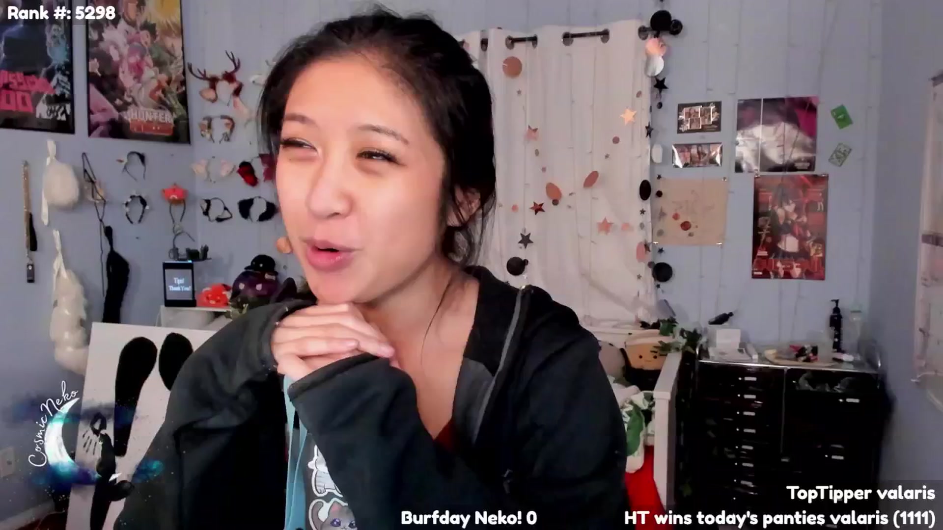 Gallery image thumbnail from CosmicNeko's myfreecams stream on, 11/11/2024, 05:22 image 11 of 20