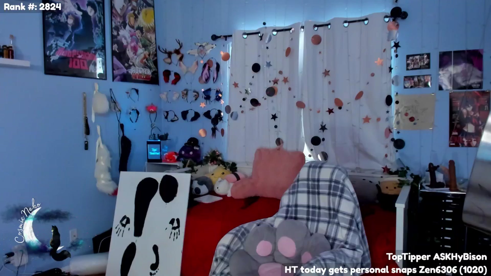 Gallery image thumbnail from CosmicNeko's myfreecams stream on, 03/28/2025, 22:38 image 11 of 20