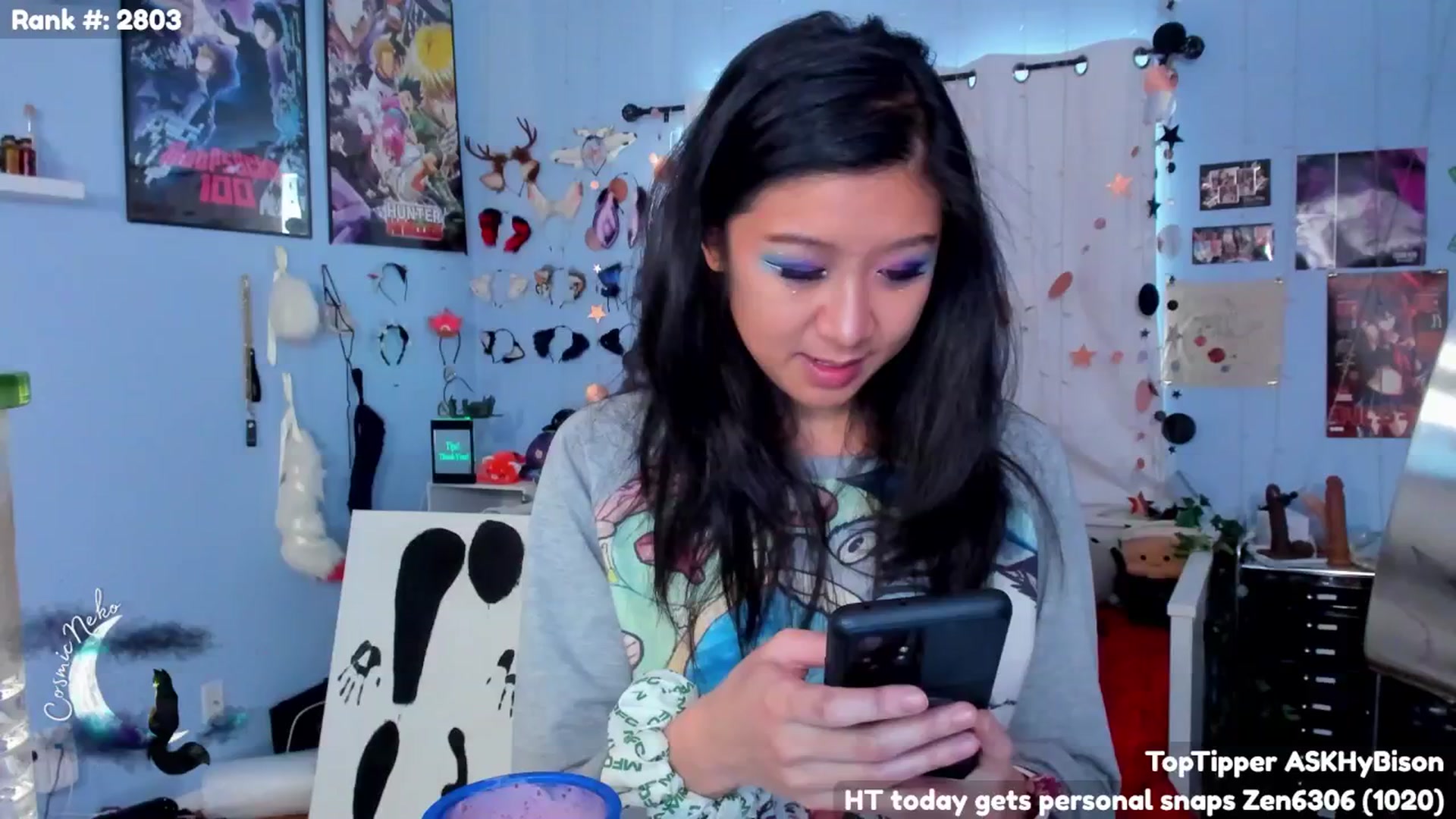 Gallery image thumbnail from CosmicNeko's myfreecams stream on, 03/28/2025, 22:38 image 14 of 20