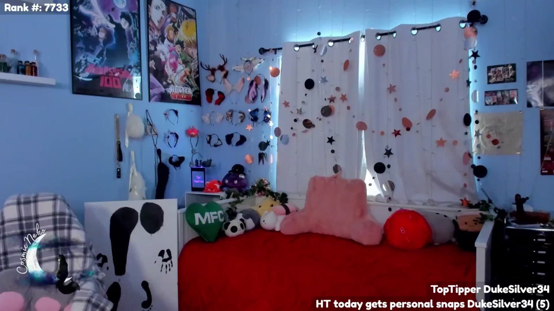Gallery image thumbnail from CosmicNeko's myfreecams stream on, 04/26/2025, 17:49 image 4 of 20