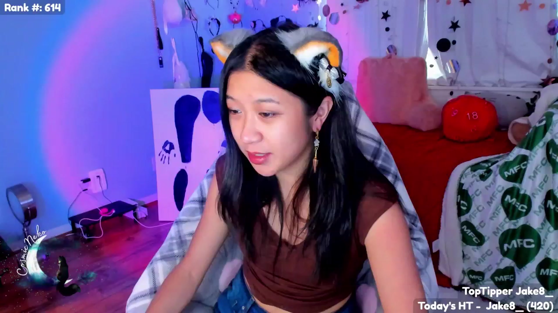 Gallery image thumbnail from CosmicNeko's myfreecams stream on, 06/01/2025, 19:55 image 8 of 20