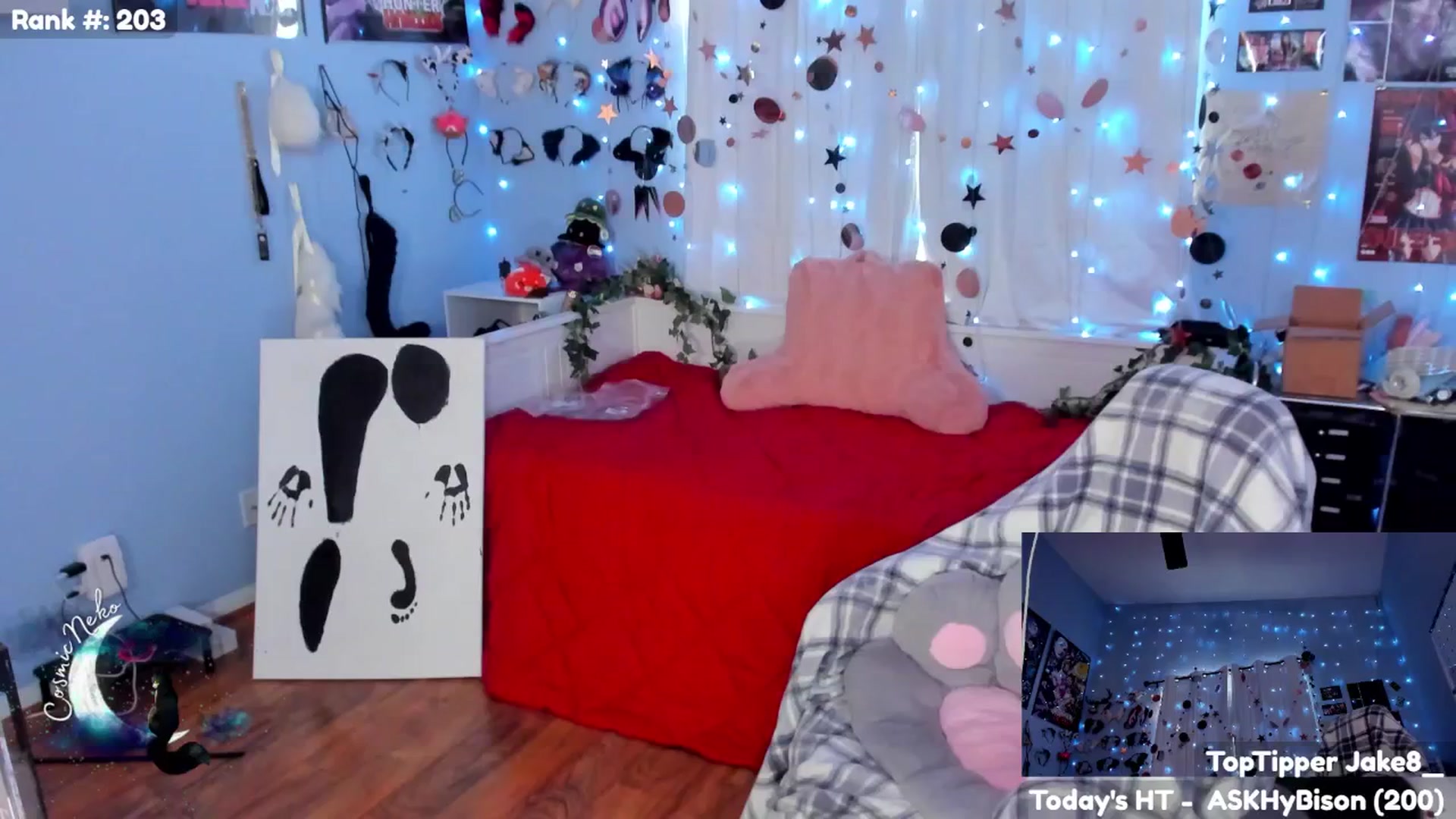 Gallery image thumbnail from CosmicNeko's myfreecams stream on, 07/05/2025, 01:04 image 5 of 20