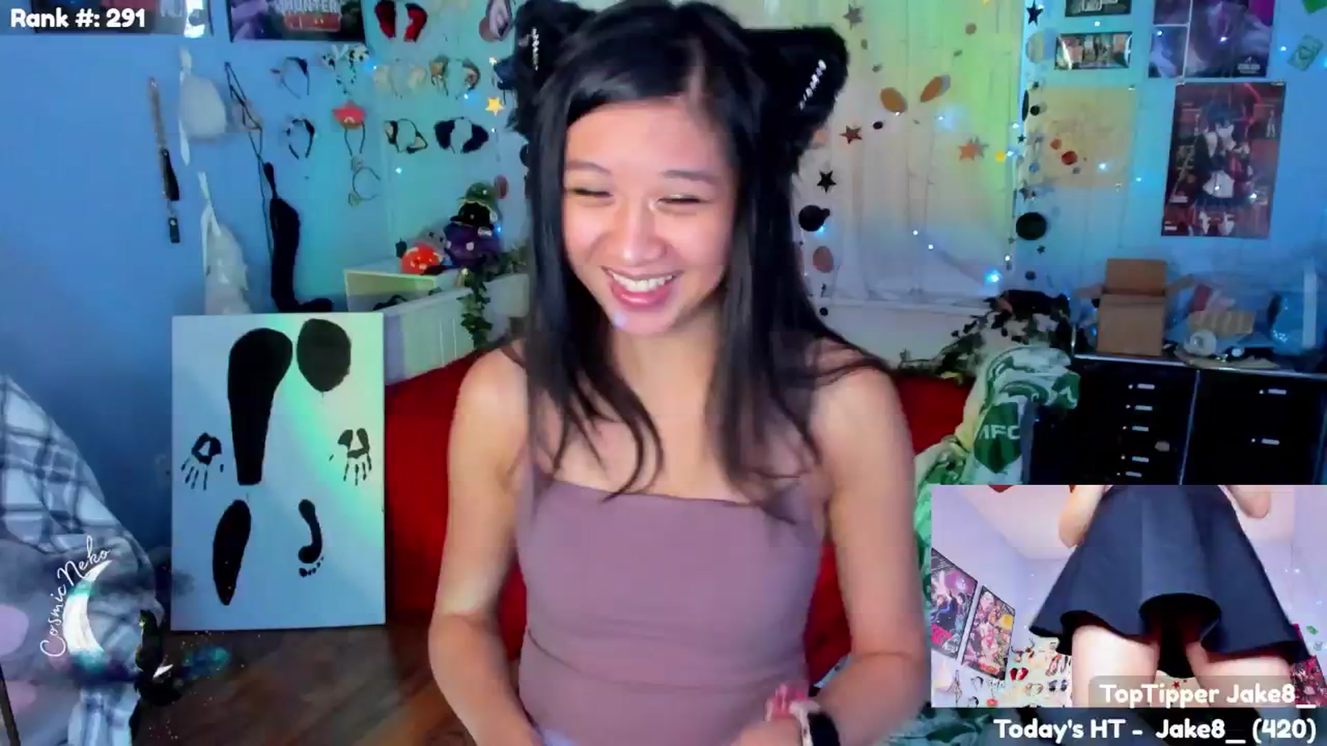 Gallery image thumbnail from CosmicNeko's myfreecams stream on, 07/10/2025, 23:30 image 10 of 20
