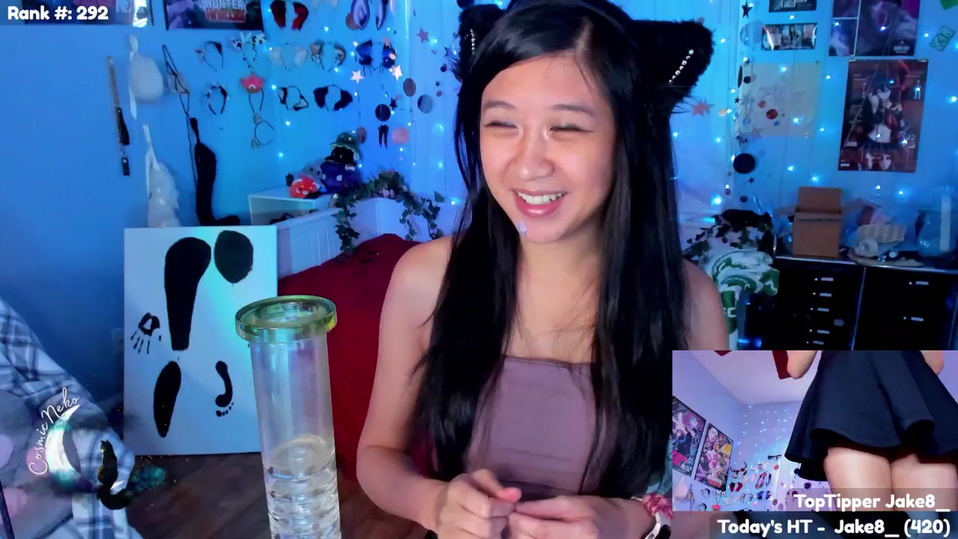 Gallery image thumbnail from CosmicNeko's myfreecams stream on, 07/10/2025, 23:30 image 2 of 20