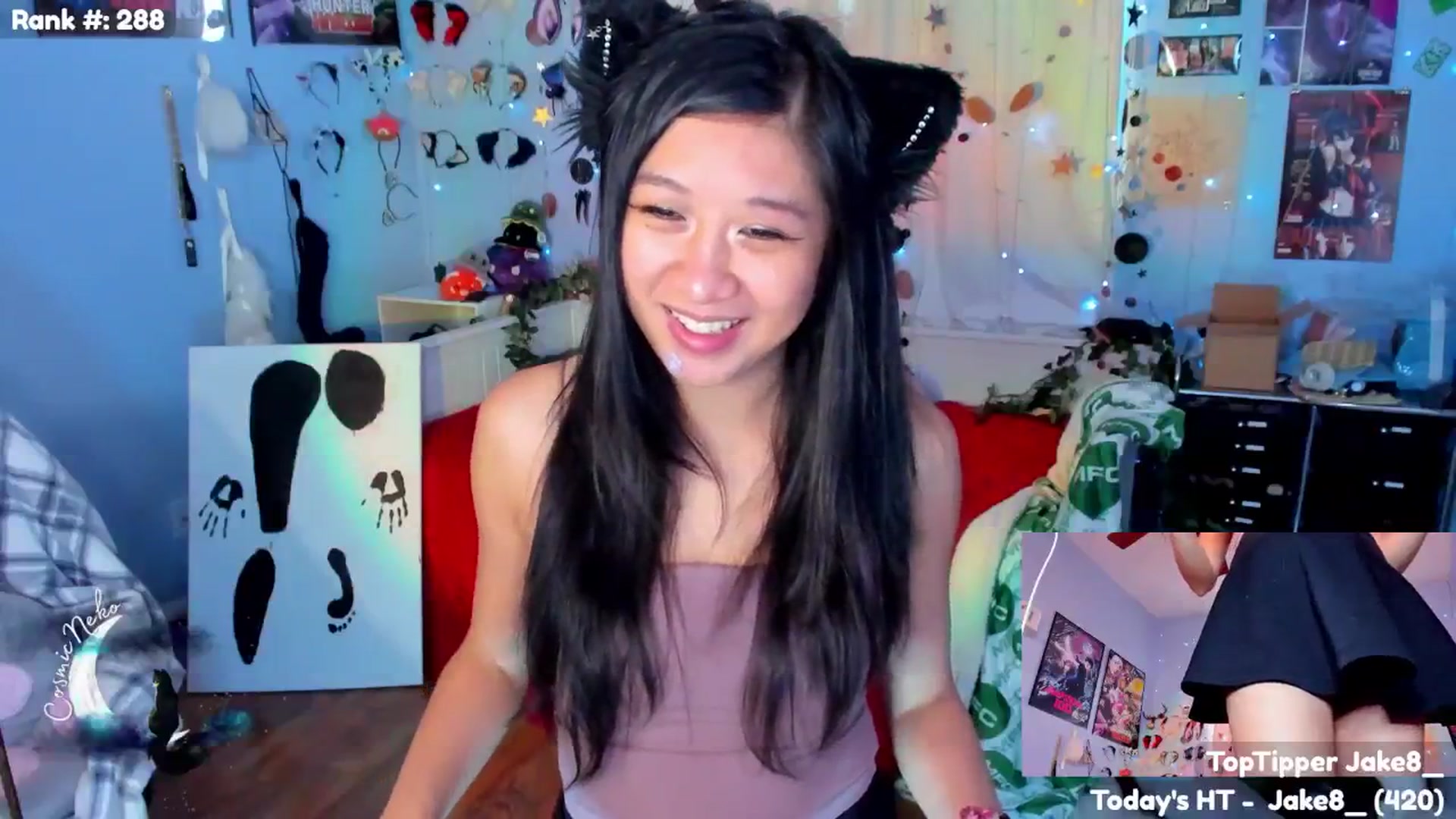 Gallery image thumbnail from CosmicNeko's myfreecams stream on, 07/10/2025, 23:30 image 19 of 20