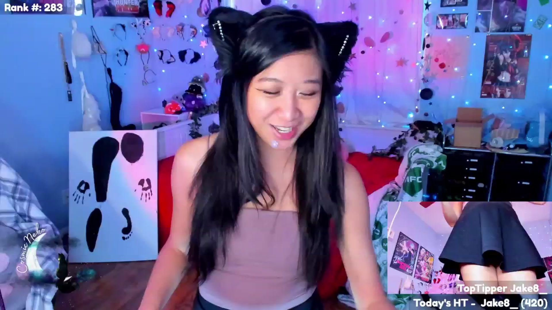 Gallery image thumbnail from CosmicNeko's myfreecams stream on, 07/11/2025, 24:44 image 9 of 20