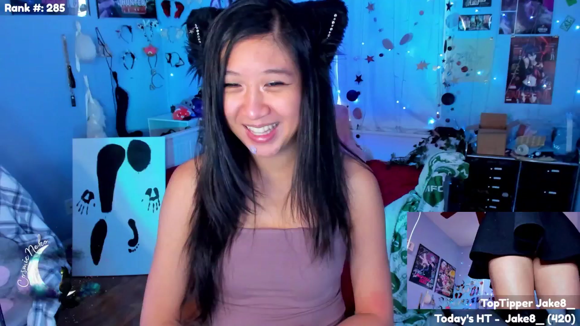 Gallery image thumbnail from CosmicNeko's myfreecams stream on, 07/11/2025, 24:44 image 6 of 20