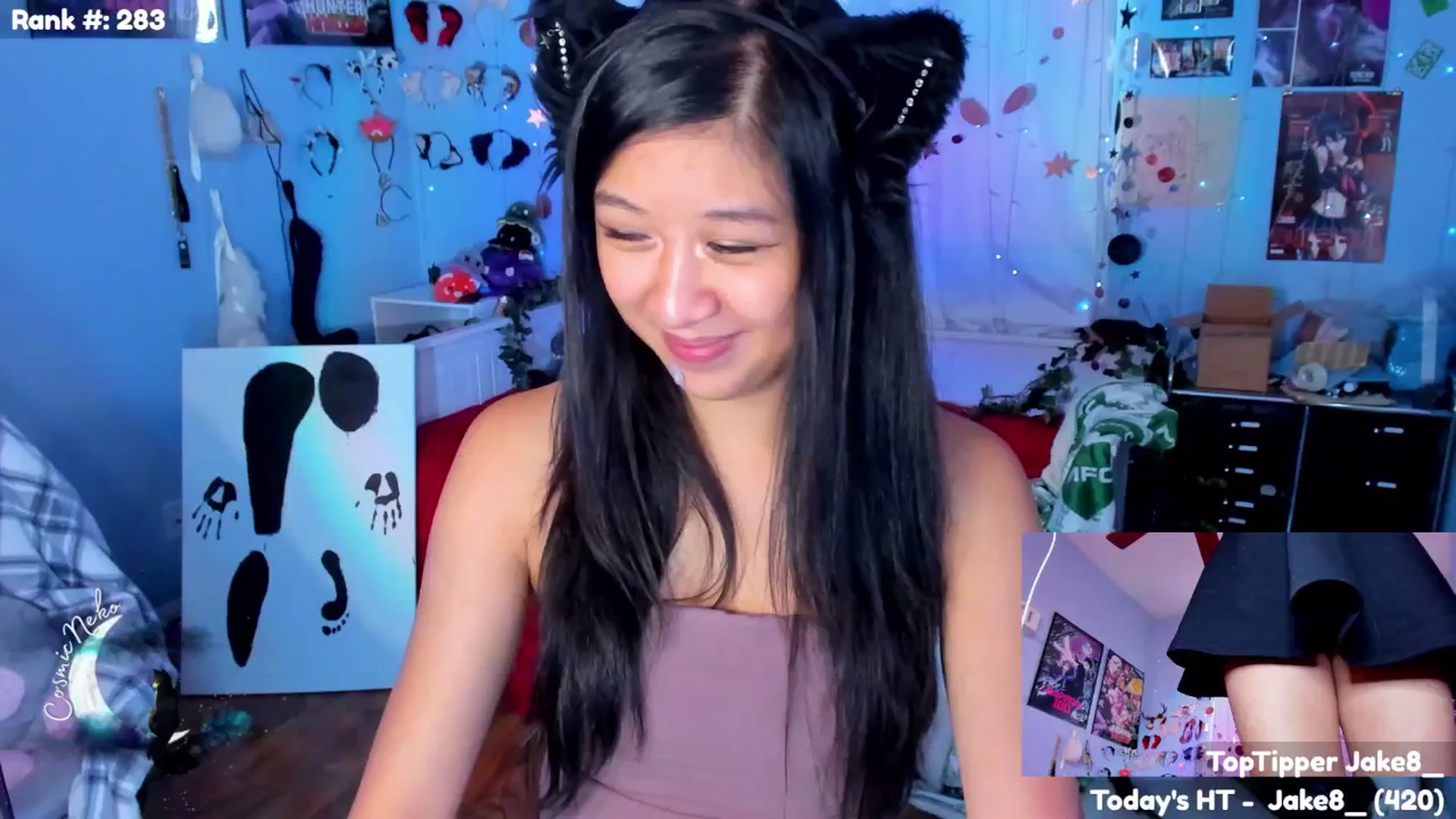 Gallery image thumbnail from CosmicNeko's myfreecams stream on, 07/11/2025, 24:44 image 10 of 20