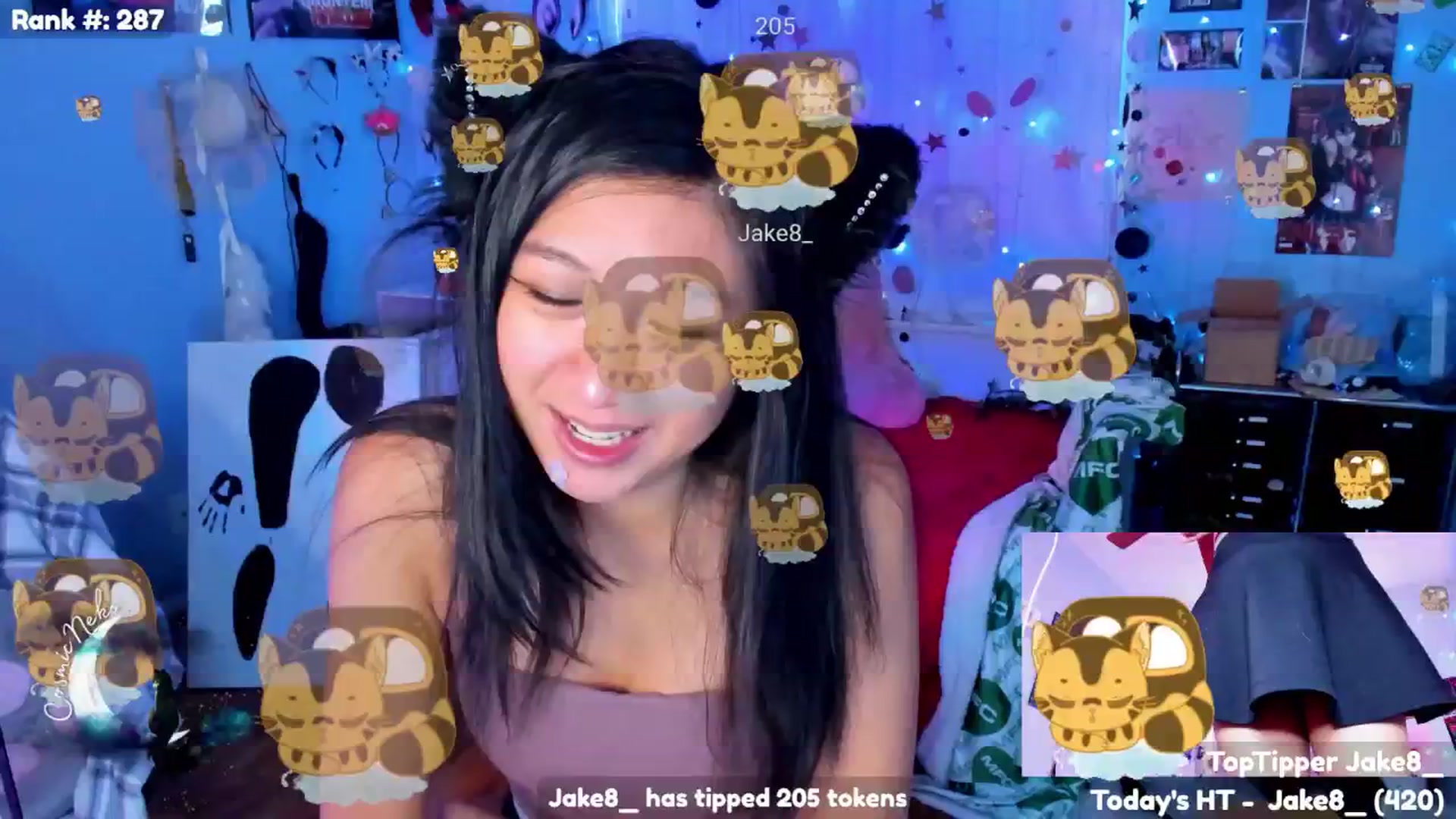 Gallery image thumbnail from CosmicNeko's myfreecams stream on, 07/11/2025, 24:44 image 2 of 20