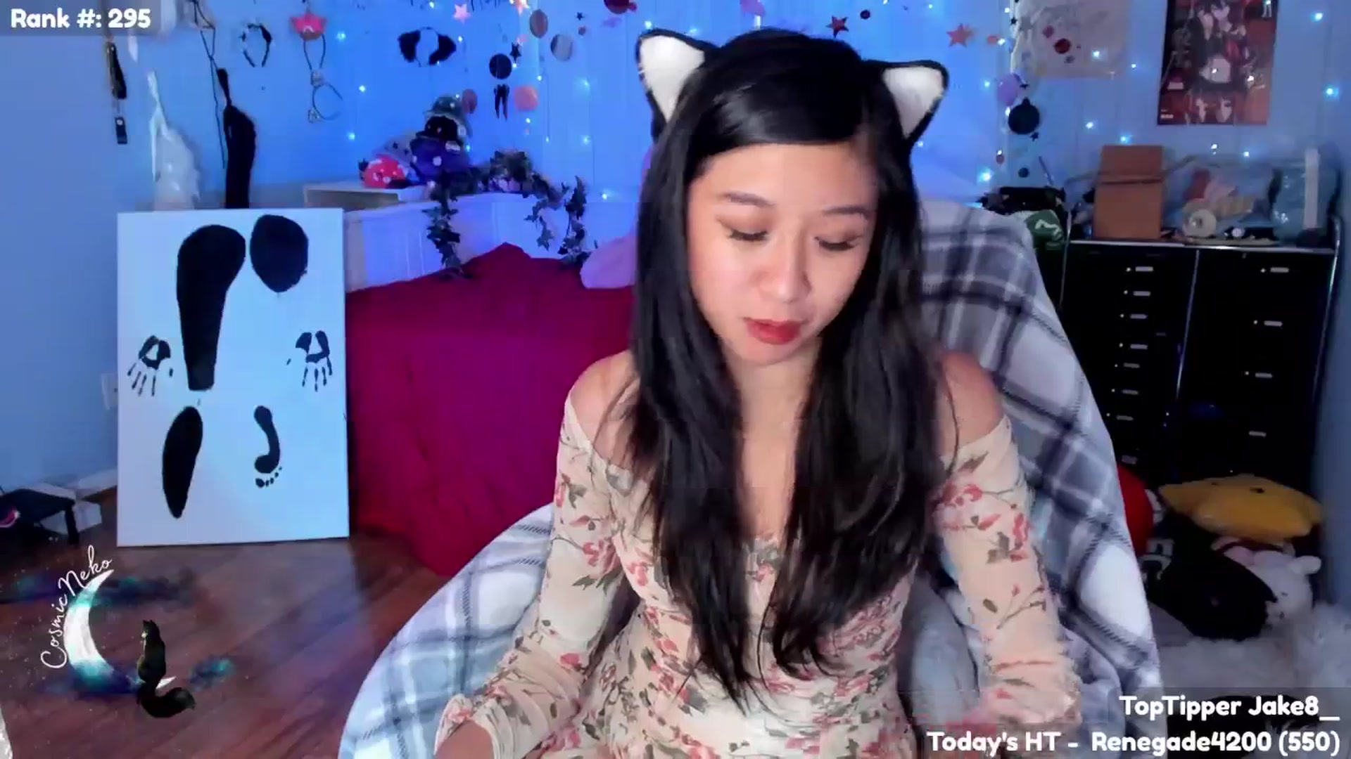 Gallery image thumbnail from CosmicNeko's myfreecams stream on, 07/12/2025, 01:04 image 8 of 20