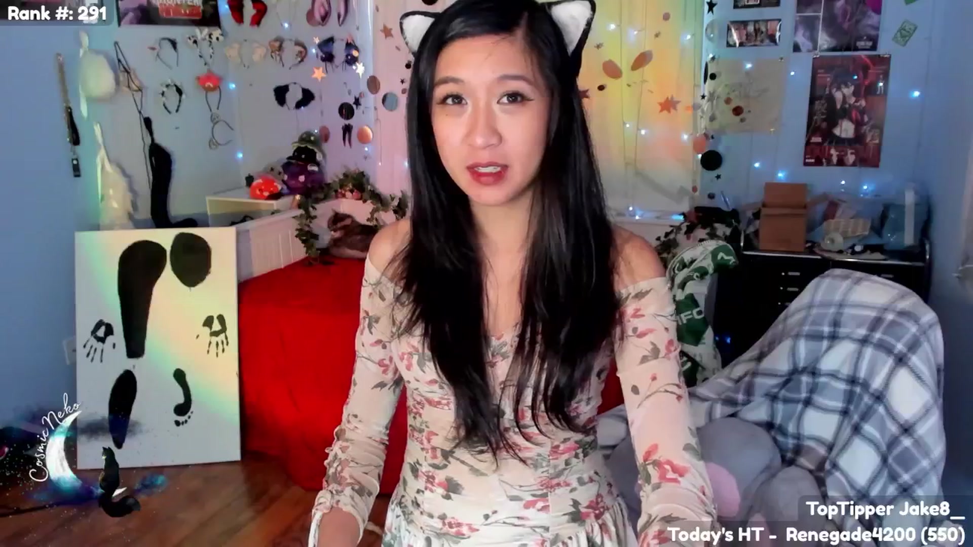 Gallery image thumbnail from CosmicNeko's myfreecams stream on, 07/12/2025, 01:04 image 10 of 20