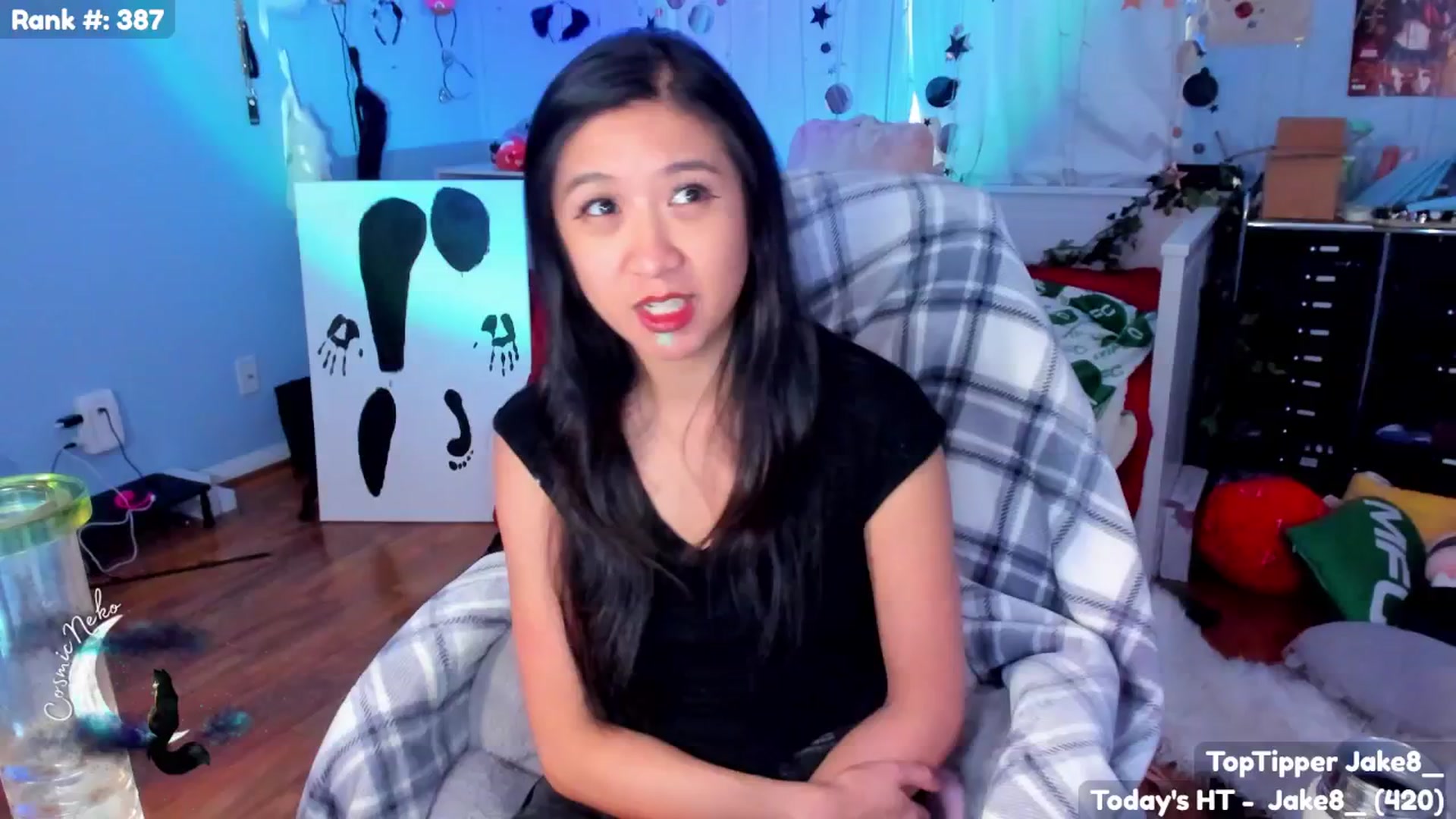 Gallery image thumbnail from CosmicNeko's myfreecams stream on, 07/18/2025, 24:55 image 7 of 20