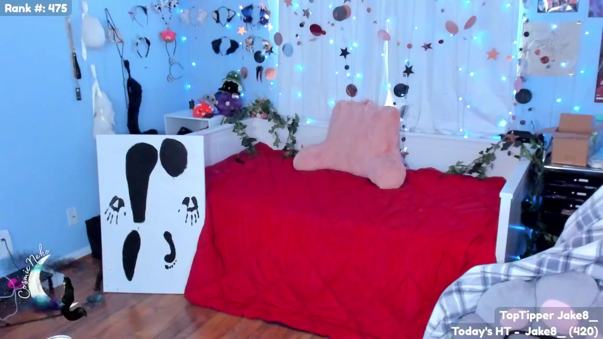 Gallery image thumbnail from CosmicNeko's myfreecams stream on, 07/26/2025, 01:33 image 4 of 20