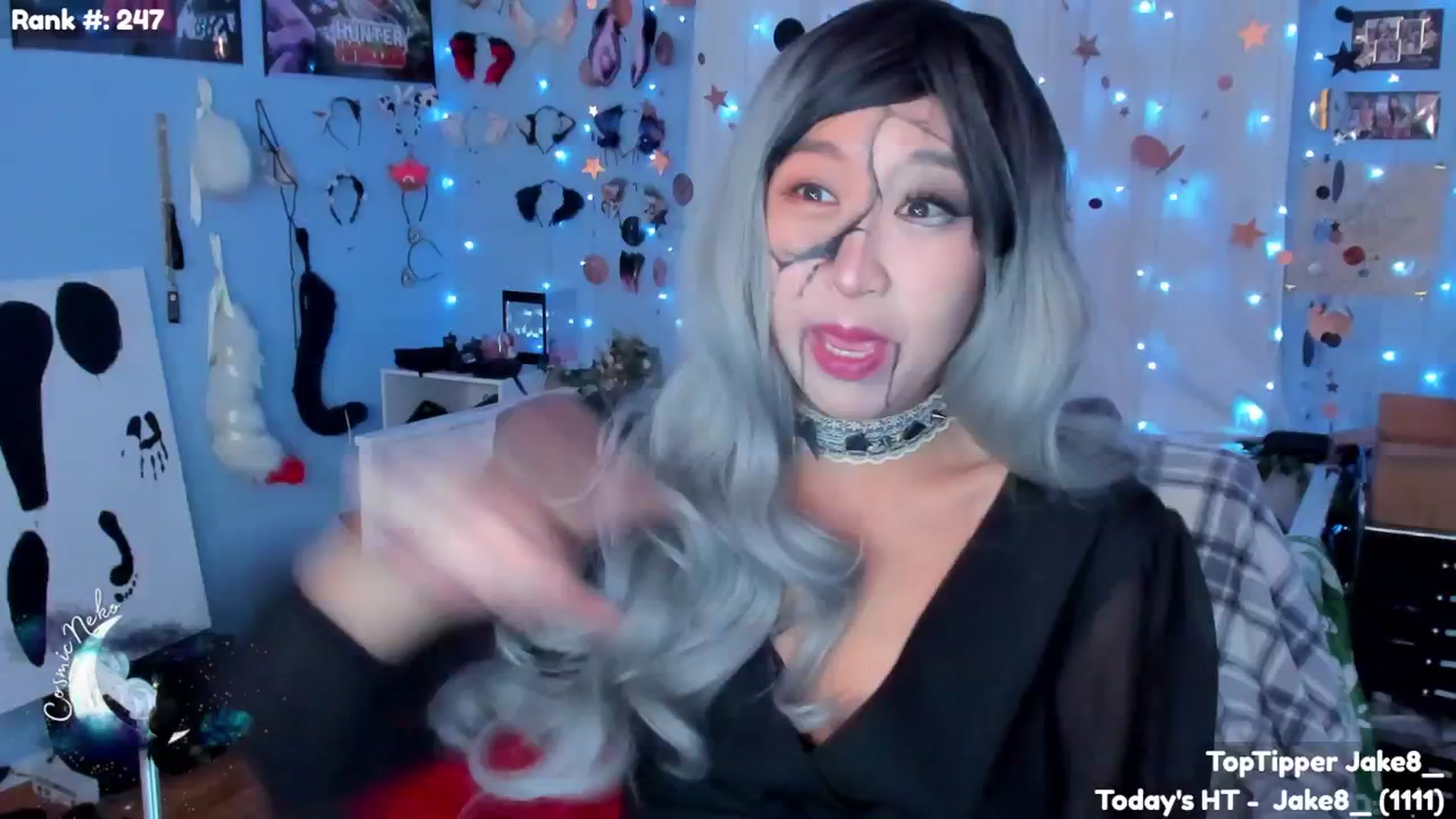 Gallery image thumbnail from CosmicNeko's myfreecams stream on, 10/15/2025, 04:25 image 6 of 20