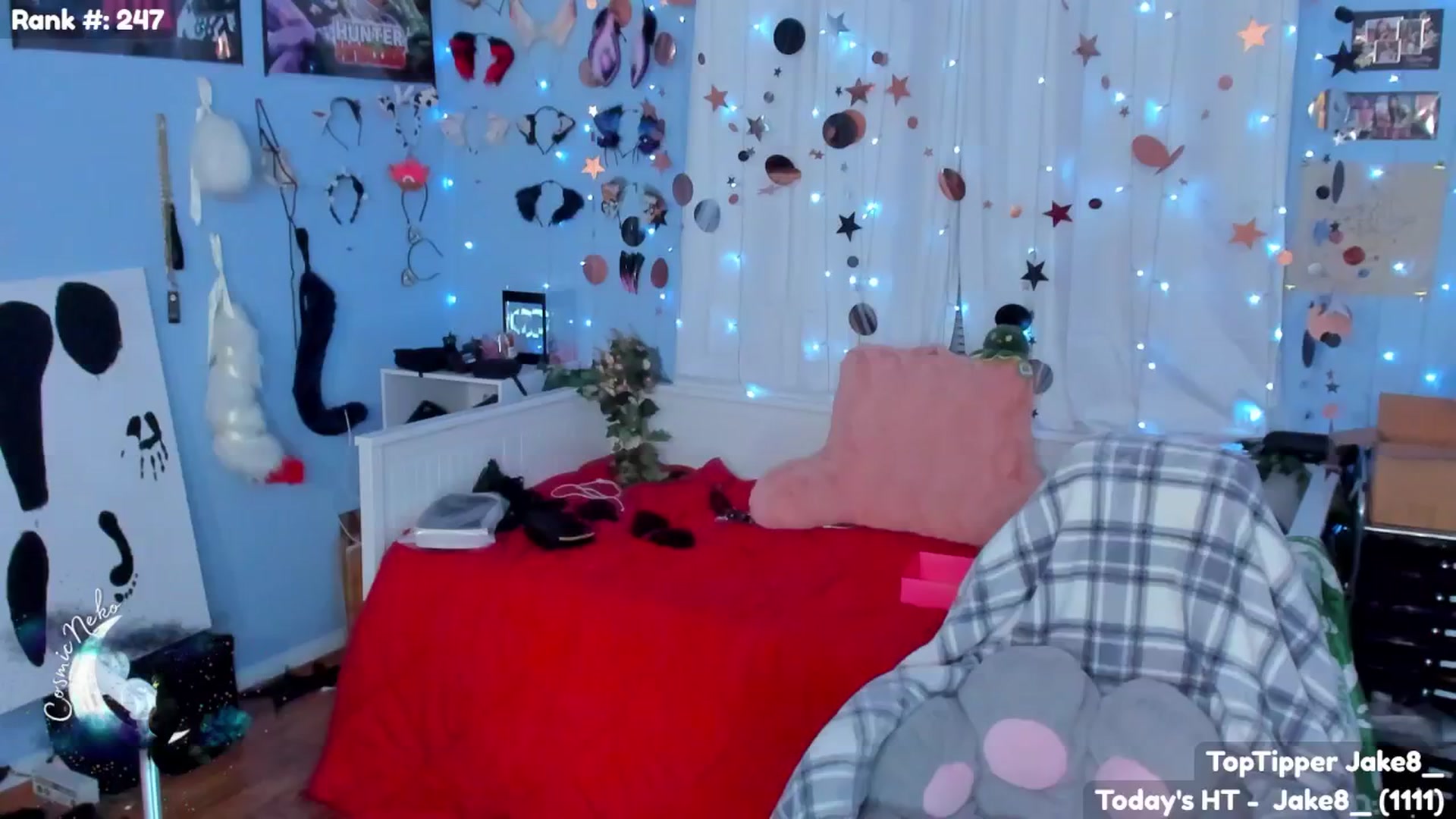 Gallery image thumbnail from CosmicNeko's myfreecams stream on, 10/15/2025, 04:25 image 8 of 20