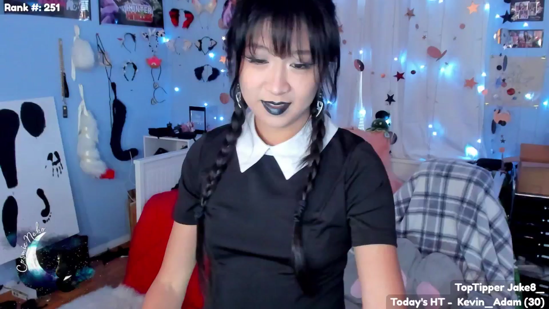 Gallery image thumbnail from CosmicNeko's myfreecams stream on, 10/16/2025, 24:39 image 3 of 20