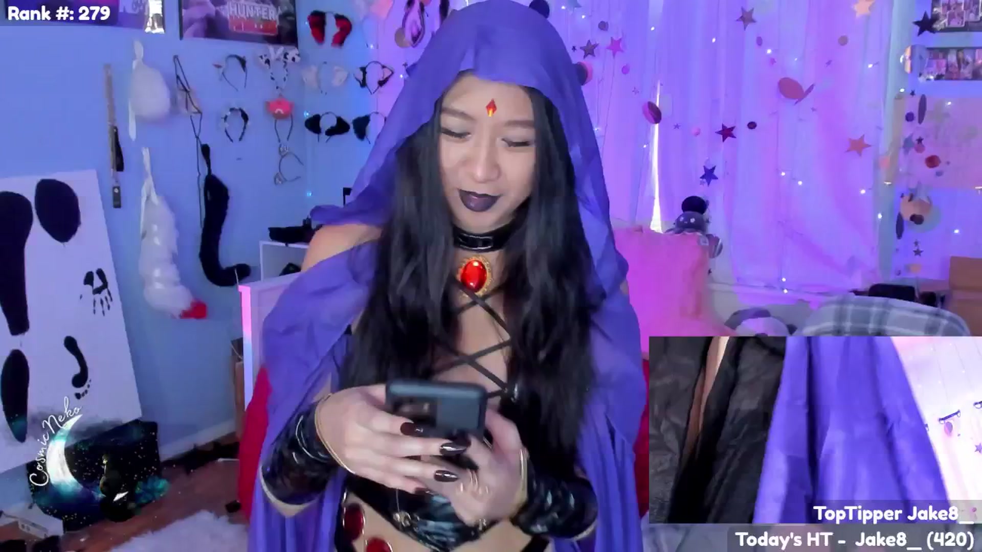 Gallery image thumbnail from CosmicNeko's myfreecams stream on, 10/18/2025, 24:56 image 9 of 20