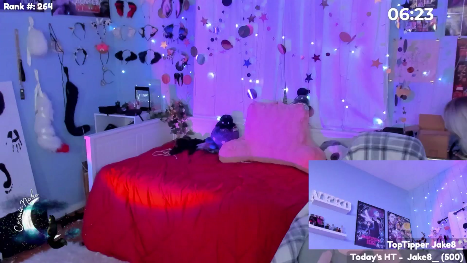 Gallery image thumbnail from CosmicNeko's myfreecams stream on, 10/18/2025, 04:32 image 14 of 20