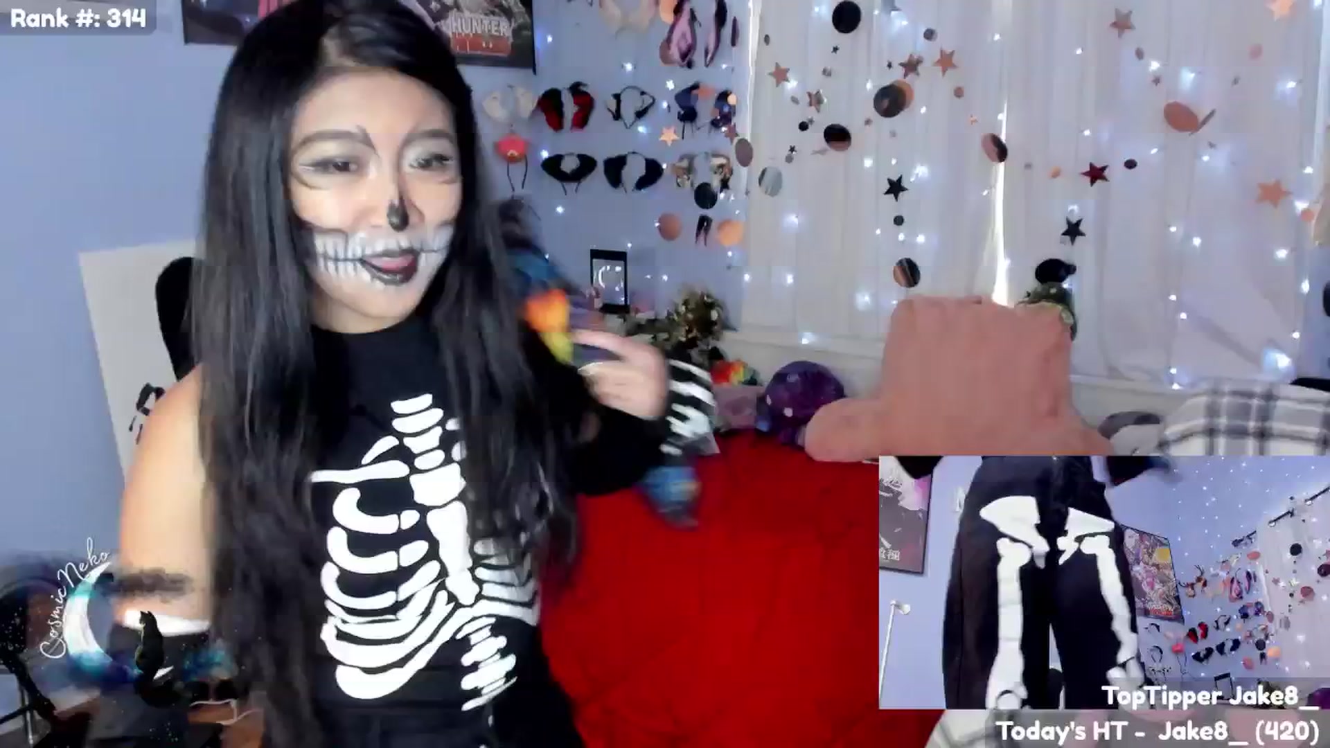 Gallery image thumbnail from CosmicNeko's myfreecams stream on, 10/22/2025, 24:43 image 7 of 20