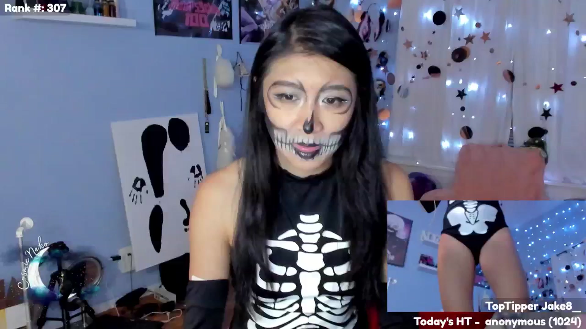 Gallery image thumbnail from CosmicNeko's myfreecams stream on, 10/22/2025, 04:12 image 5 of 20