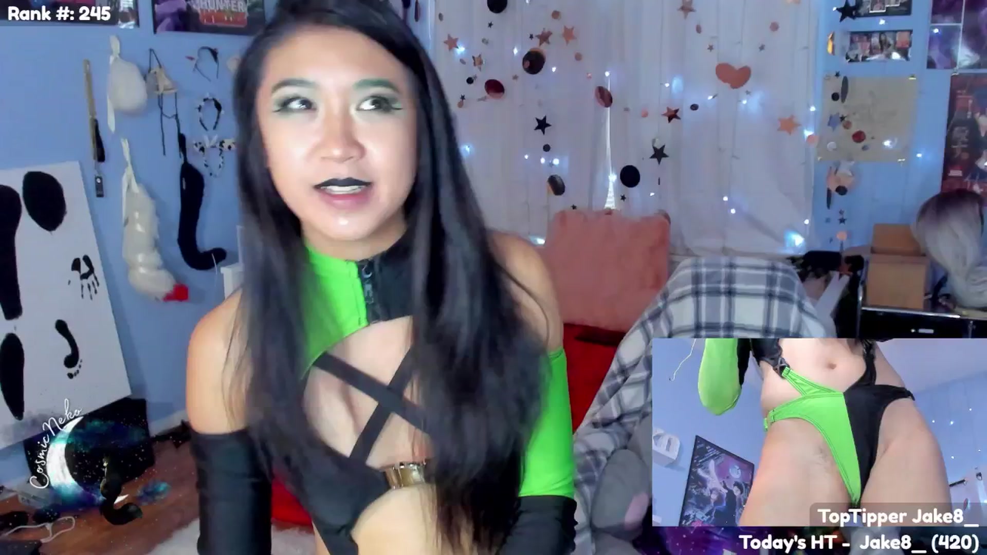 Gallery image thumbnail from CosmicNeko's myfreecams stream on, 10/30/2025, 24:17 image 14 of 20