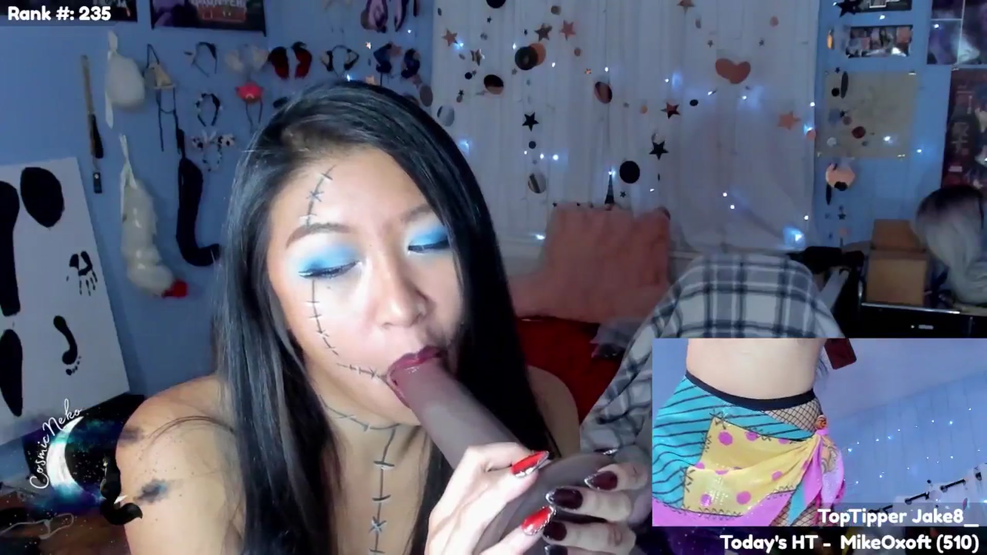 Gallery image thumbnail from CosmicNeko's myfreecams stream on, 10/31/2025, 04:12 image 5 of 20