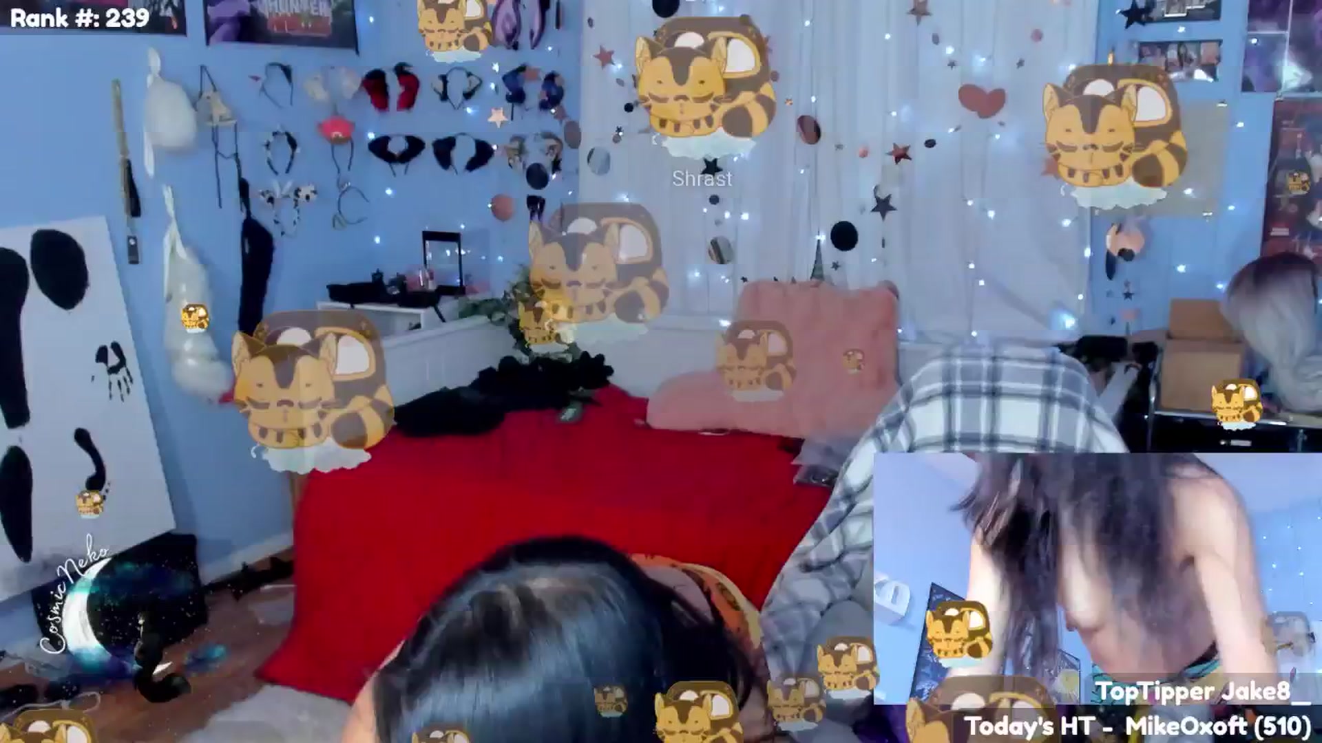 Gallery image thumbnail from CosmicNeko's myfreecams stream on, 10/31/2025, 04:12 image 1 of 20
