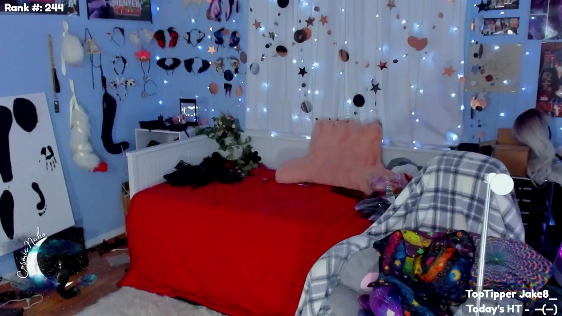Gallery image thumbnail from CosmicNeko's myfreecams stream on, 11/01/2025, 03:56 image 1 of 20