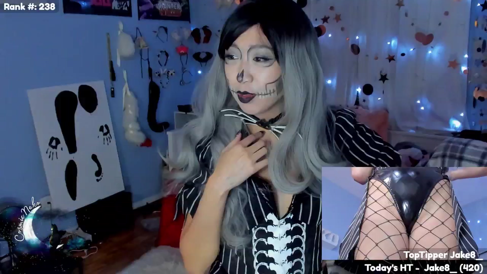 Gallery image thumbnail from CosmicNeko's myfreecams stream on, 11/01/2025, 03:56 image 11 of 20