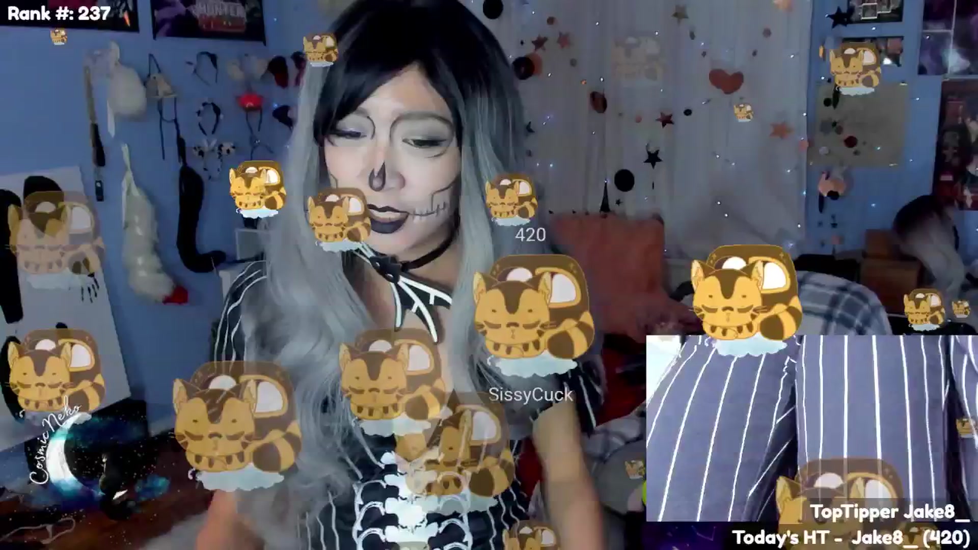 Gallery image thumbnail from CosmicNeko's myfreecams stream on, 11/01/2025, 03:56 image 8 of 20