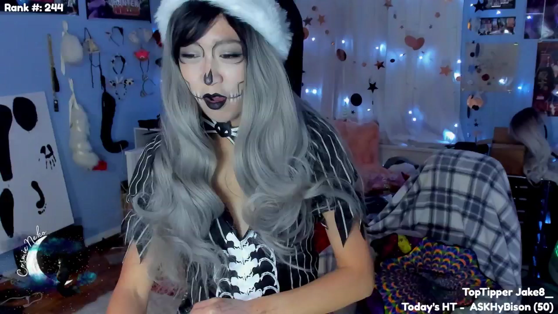Gallery image thumbnail from CosmicNeko's myfreecams stream on, 11/01/2025, 03:56 image 2 of 20