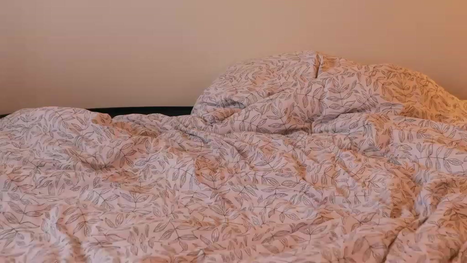 Gallery image thumbnail from CosmicSunrise's myfreecams stream on, 11/18/2022, 12:13 image 3 of 20