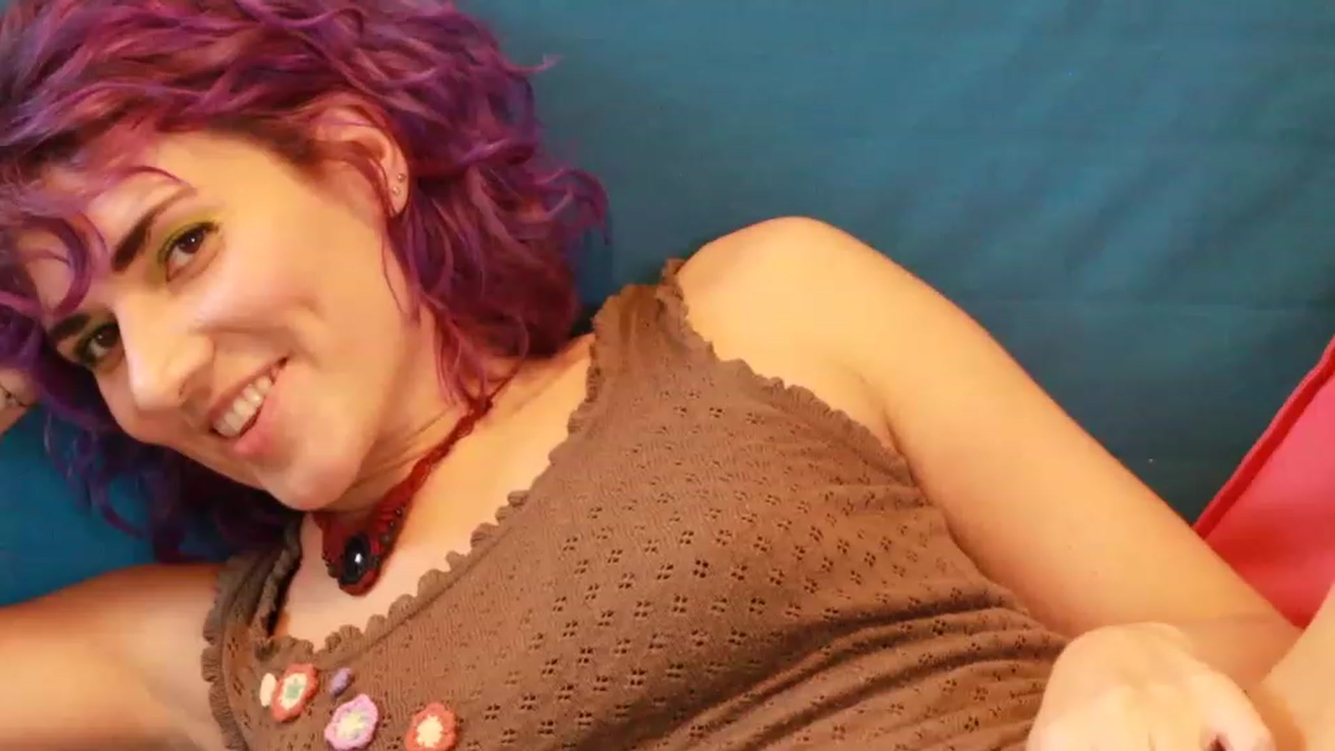 Gallery image thumbnail from CosmicSunrise's myfreecams stream on, 11/21/2022, 12:49 image 20 of 20