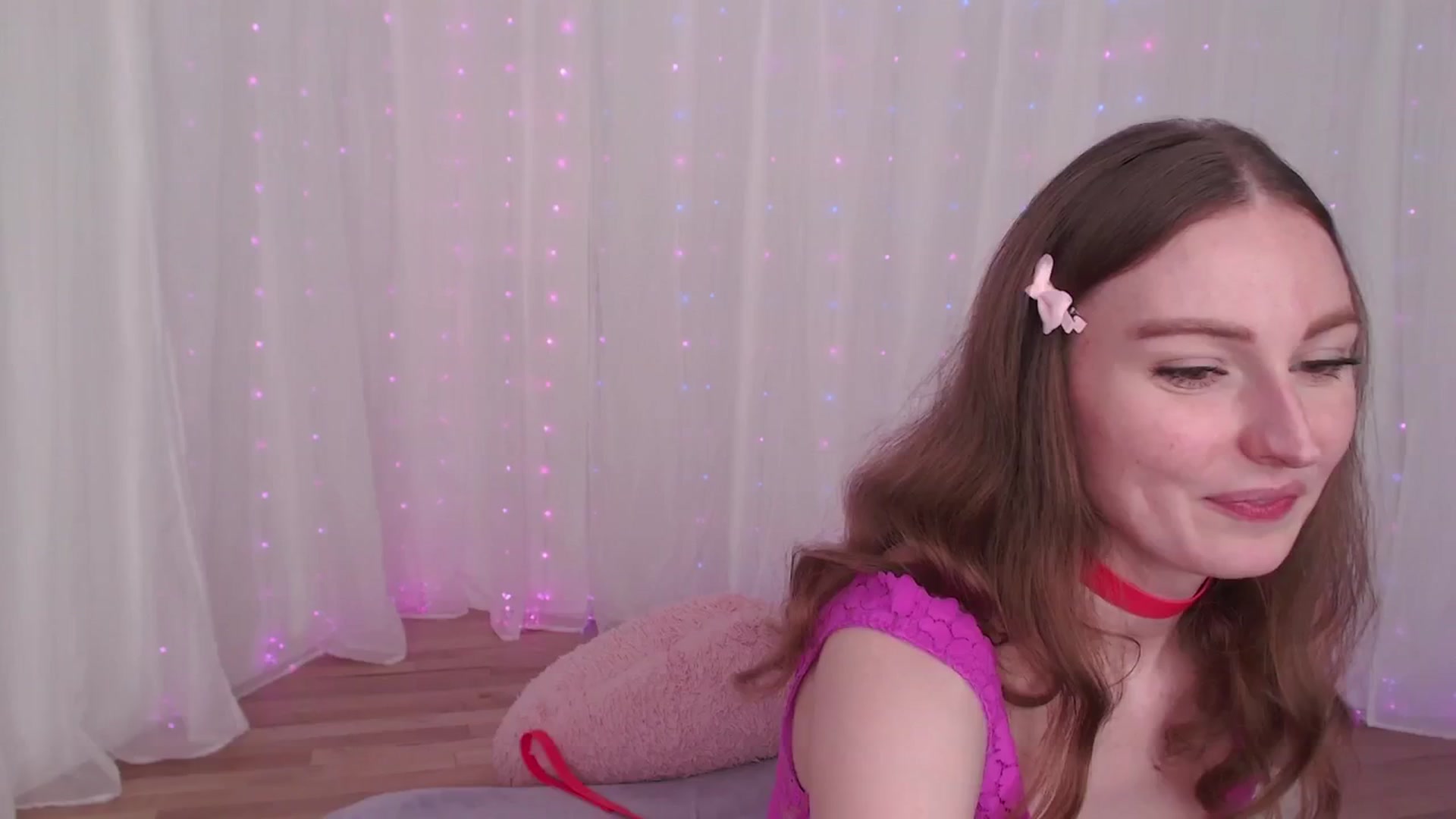Gallery image thumbnail from Cosmo's myfreecams stream on, 06/26/2024, 04:36 image 9 of 20