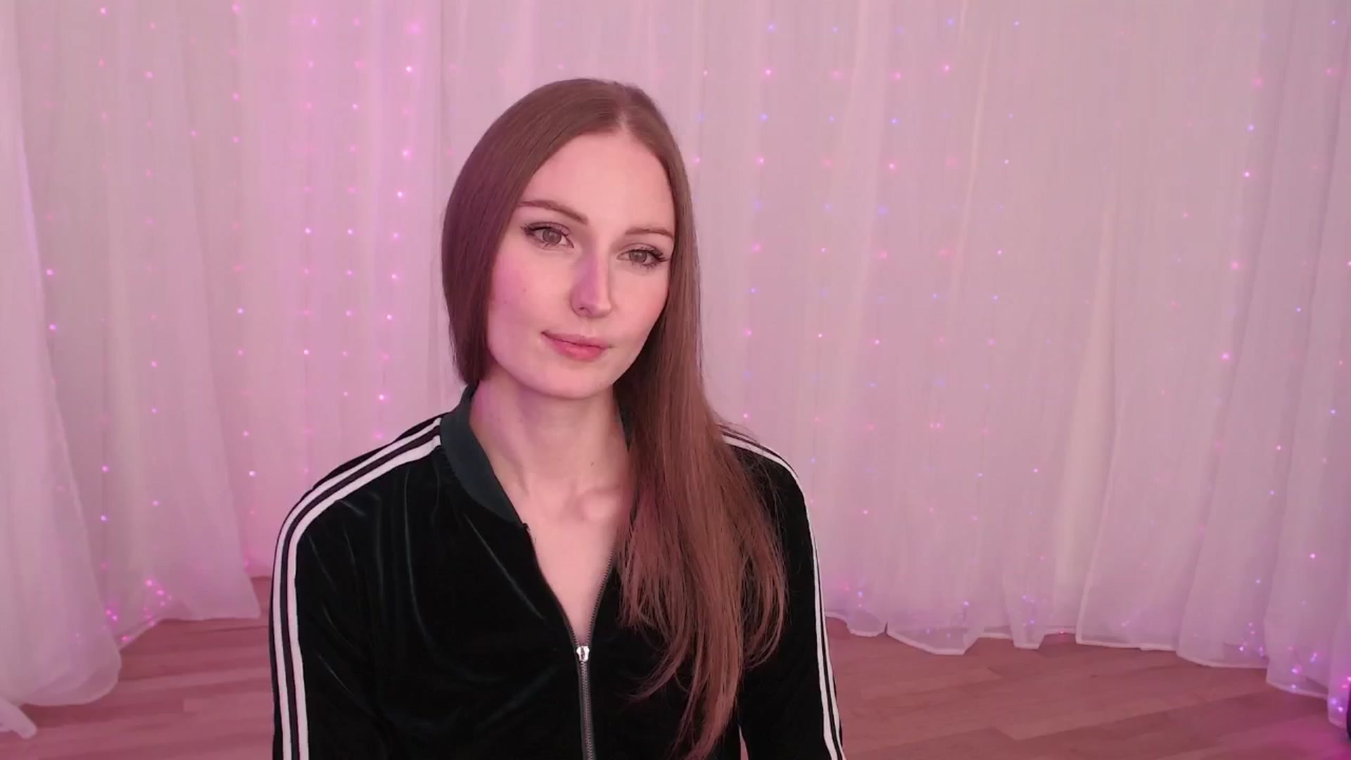 Gallery image thumbnail from Cosmo's myfreecams stream on, 10/01/2024, 06:14 image 1 of 20