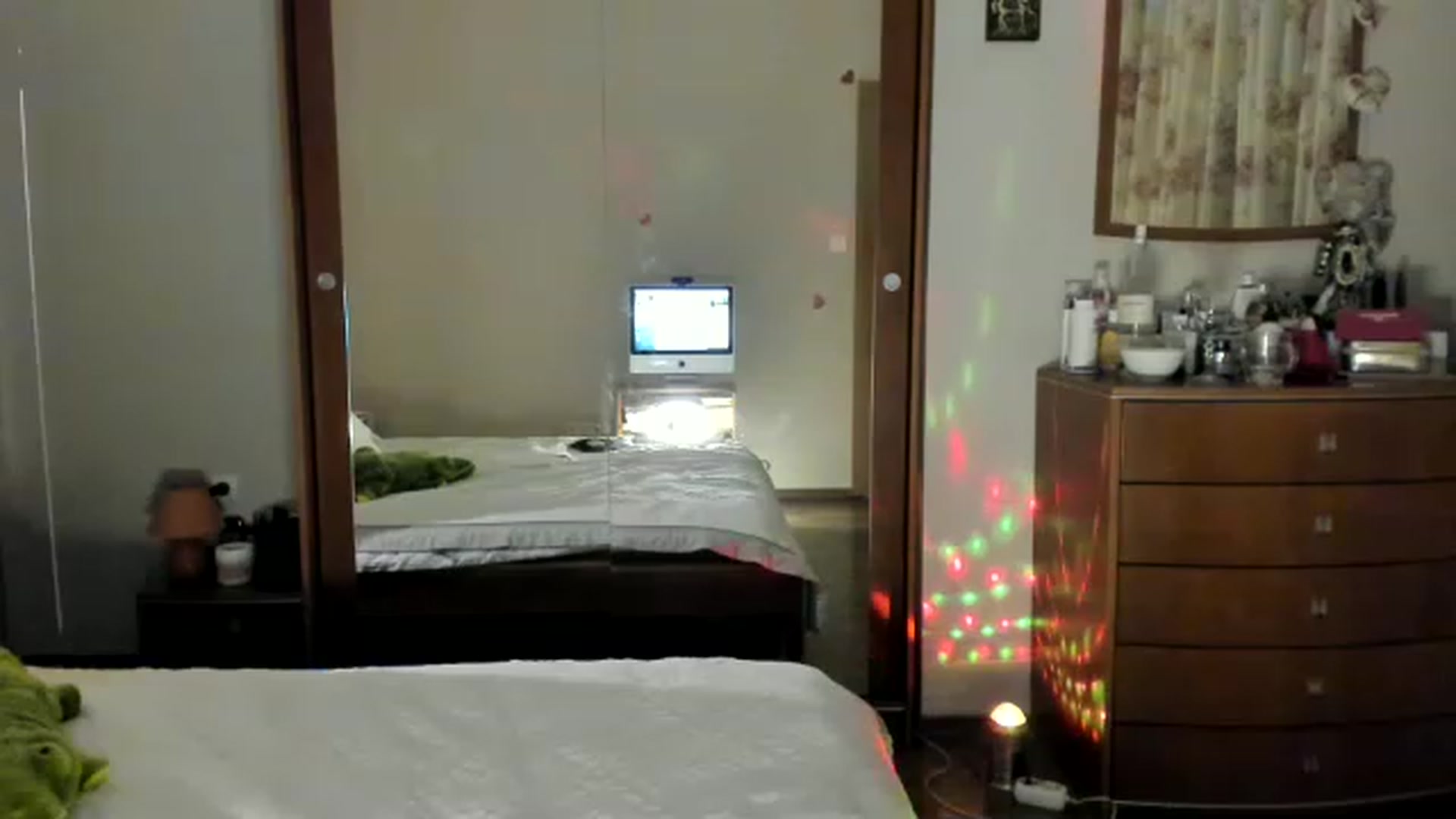 Gallery image thumbnail from Cougar_Fiona's myfreecams stream on, 01/29/2023, 24:01 image 6 of 20