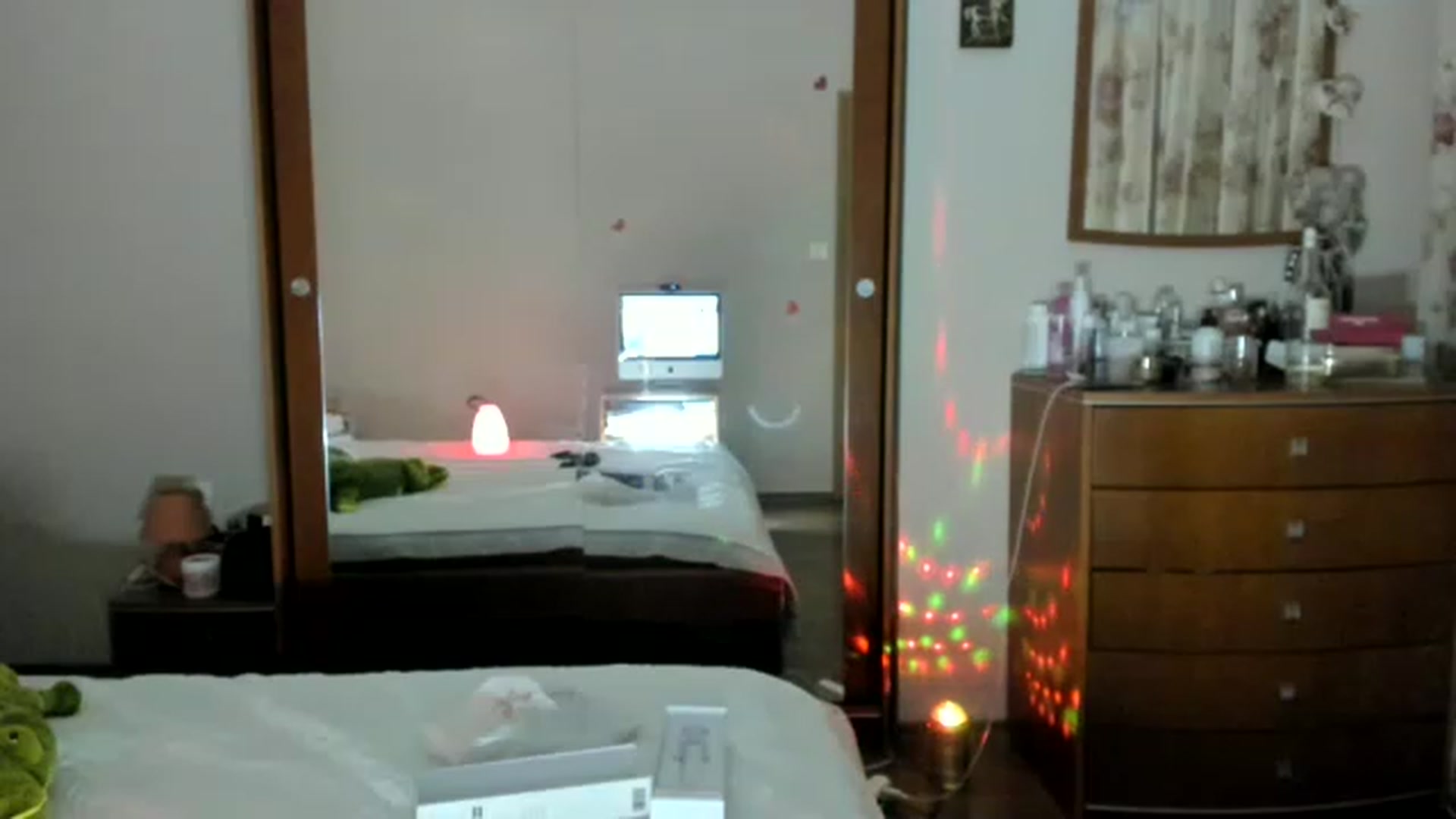 Gallery image thumbnail from Cougar_Fiona's myfreecams stream on, 02/06/2023, 24:15 image 18 of 20