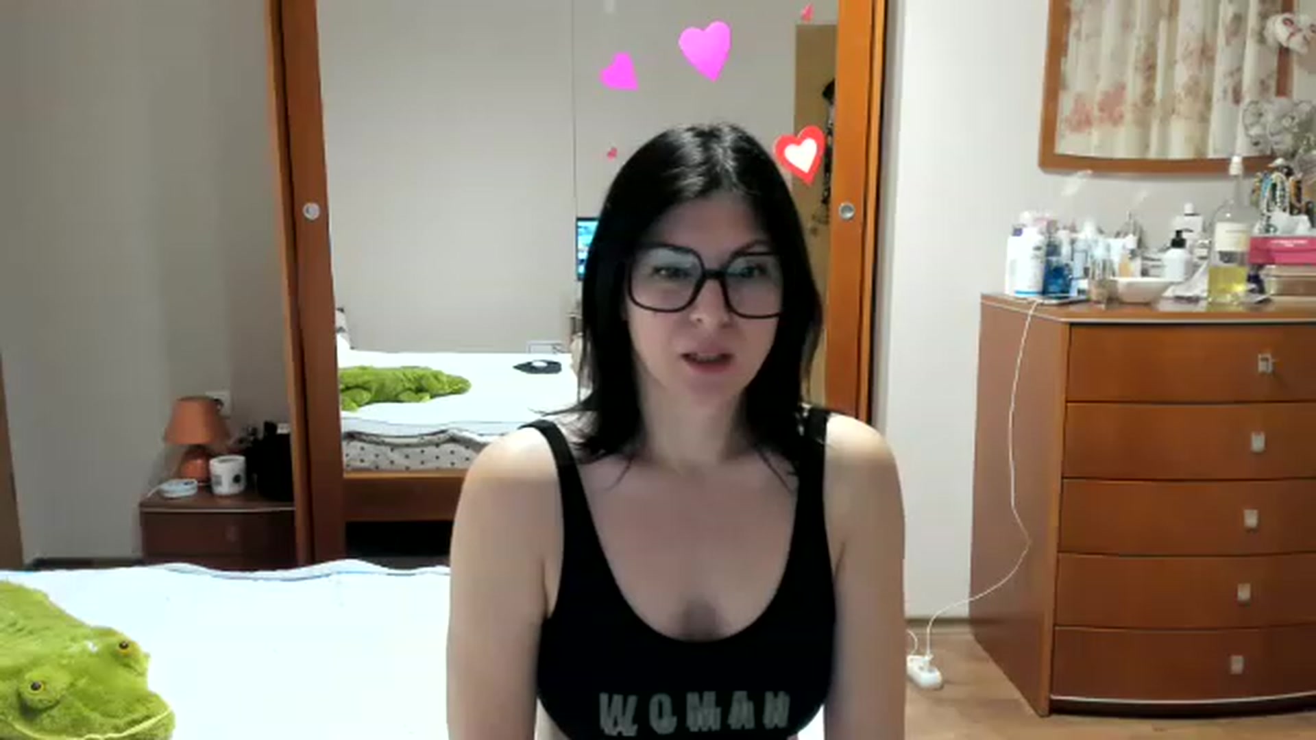 Gallery image thumbnail from Cougar_Fiona's myfreecams stream on, 02/21/2023, 24:13 image 3 of 20
