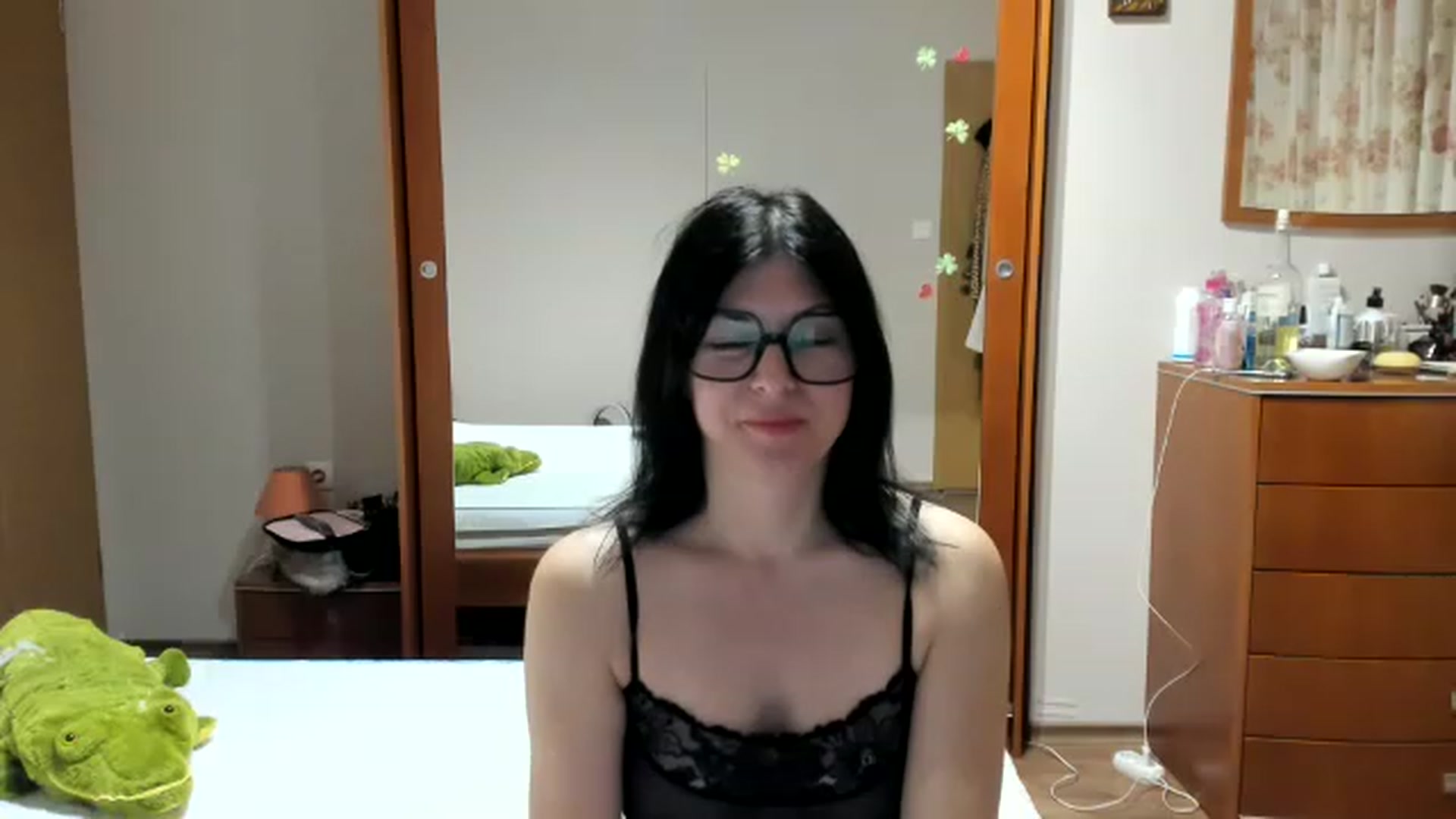 Gallery image thumbnail from Cougar_Fiona's myfreecams stream on, 03/05/2023, 23:53 image 5 of 20