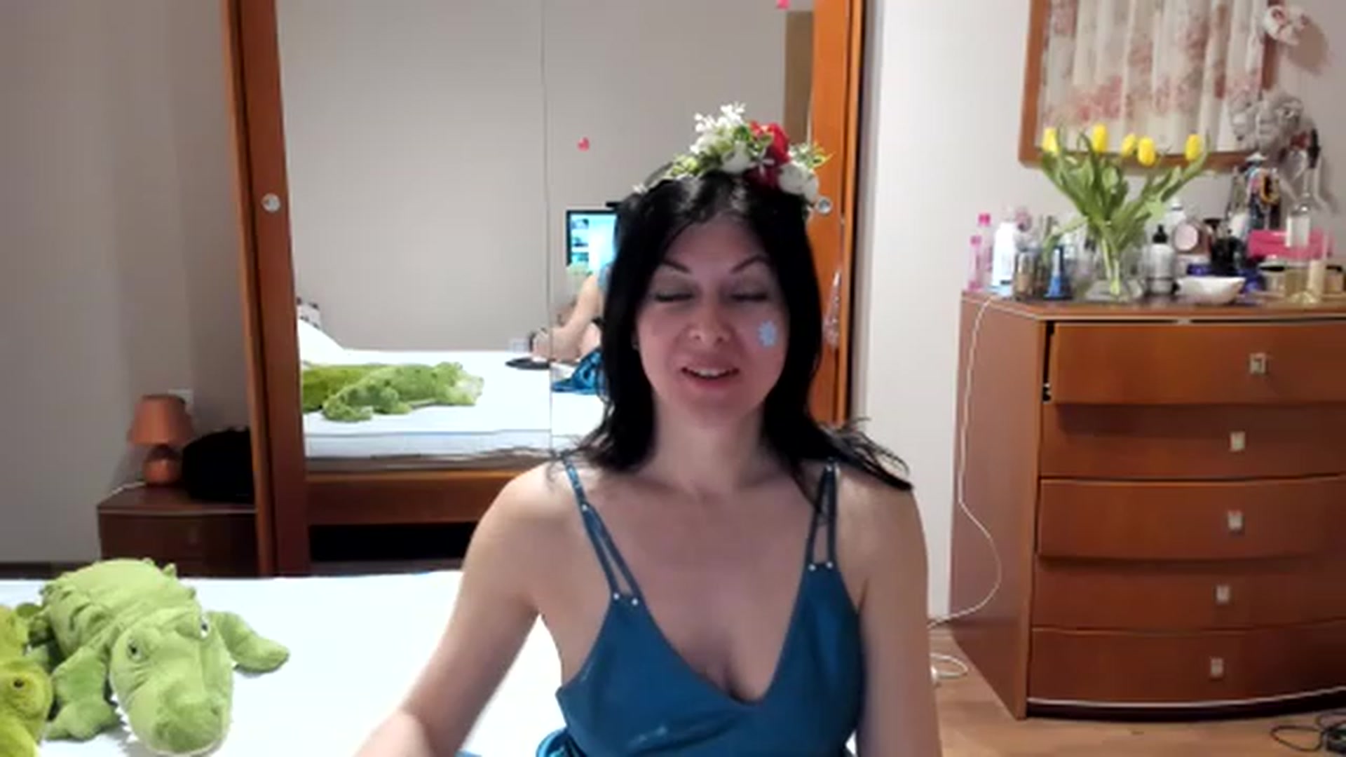 Gallery image thumbnail from Cougar_Fiona's myfreecams stream on, 03/21/2023, 24:02 image 20 of 20