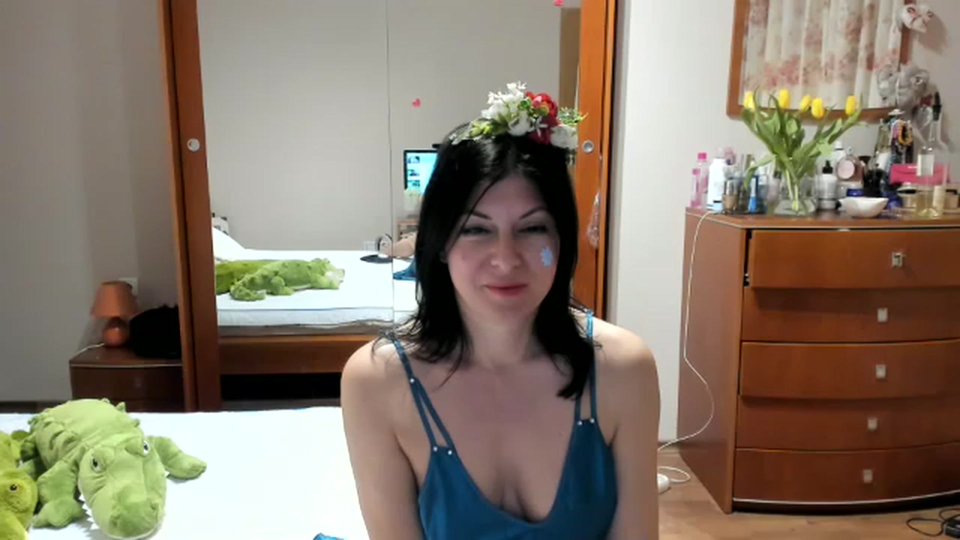 Gallery image thumbnail from Cougar_Fiona's myfreecams stream on, 03/21/2023, 24:02 image 19 of 20