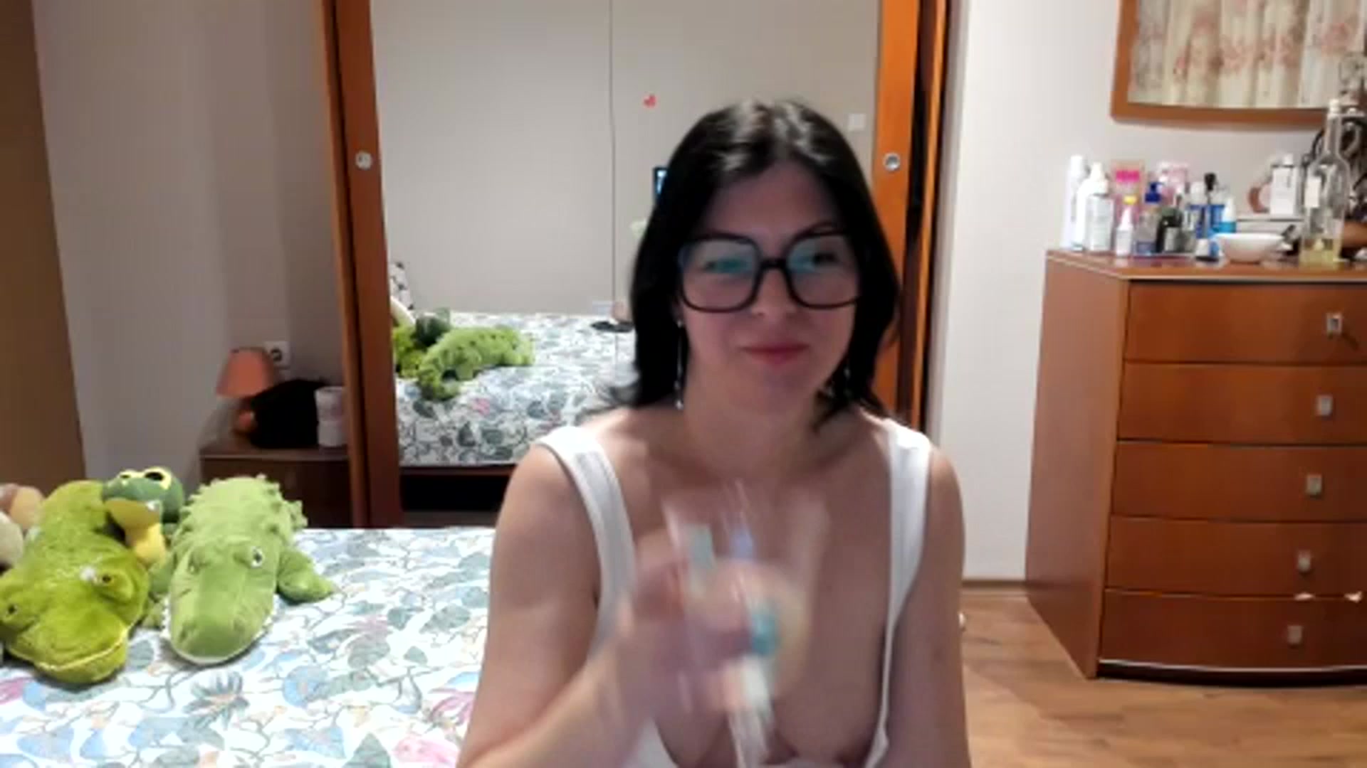 Gallery image thumbnail from Cougar_Fiona's myfreecams stream on, 07/10/2023, 22:54 image 11 of 20