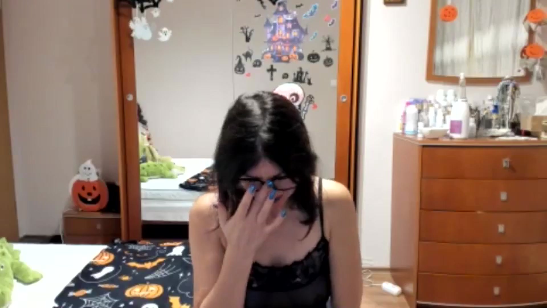 Gallery image thumbnail from Cougar_Fiona's myfreecams stream on, 10/27/2024, 23:11 image 17 of 20