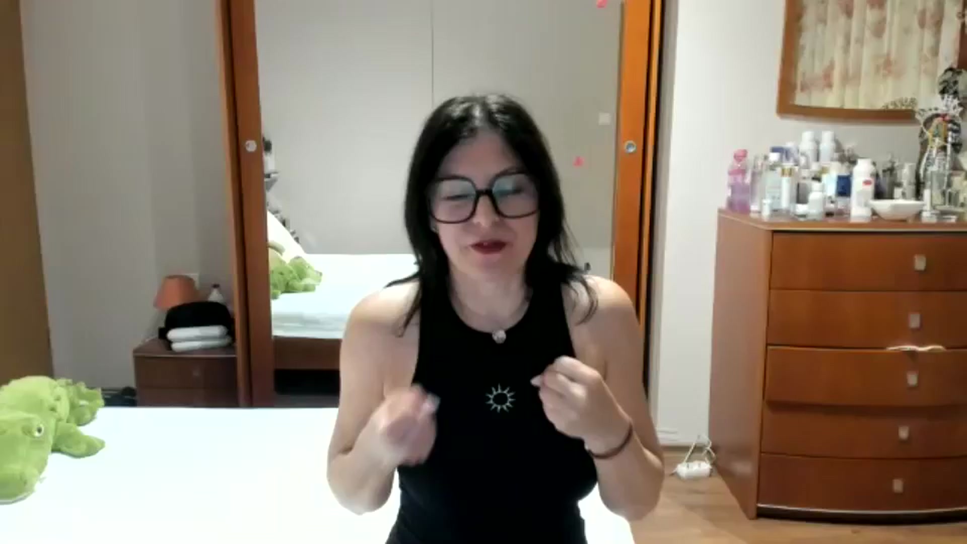 Gallery image thumbnail from Cougar_Fiona's myfreecams stream on, 04/29/2025, 23:10 image 2 of 20