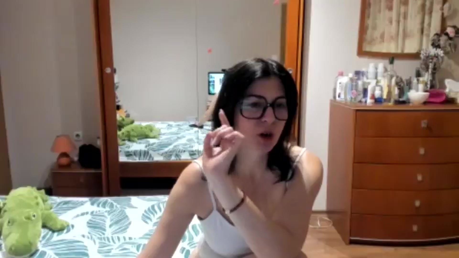 Gallery image thumbnail from Cougar_Fiona's myfreecams stream on, 05/11/2025, 22:50 image 15 of 20