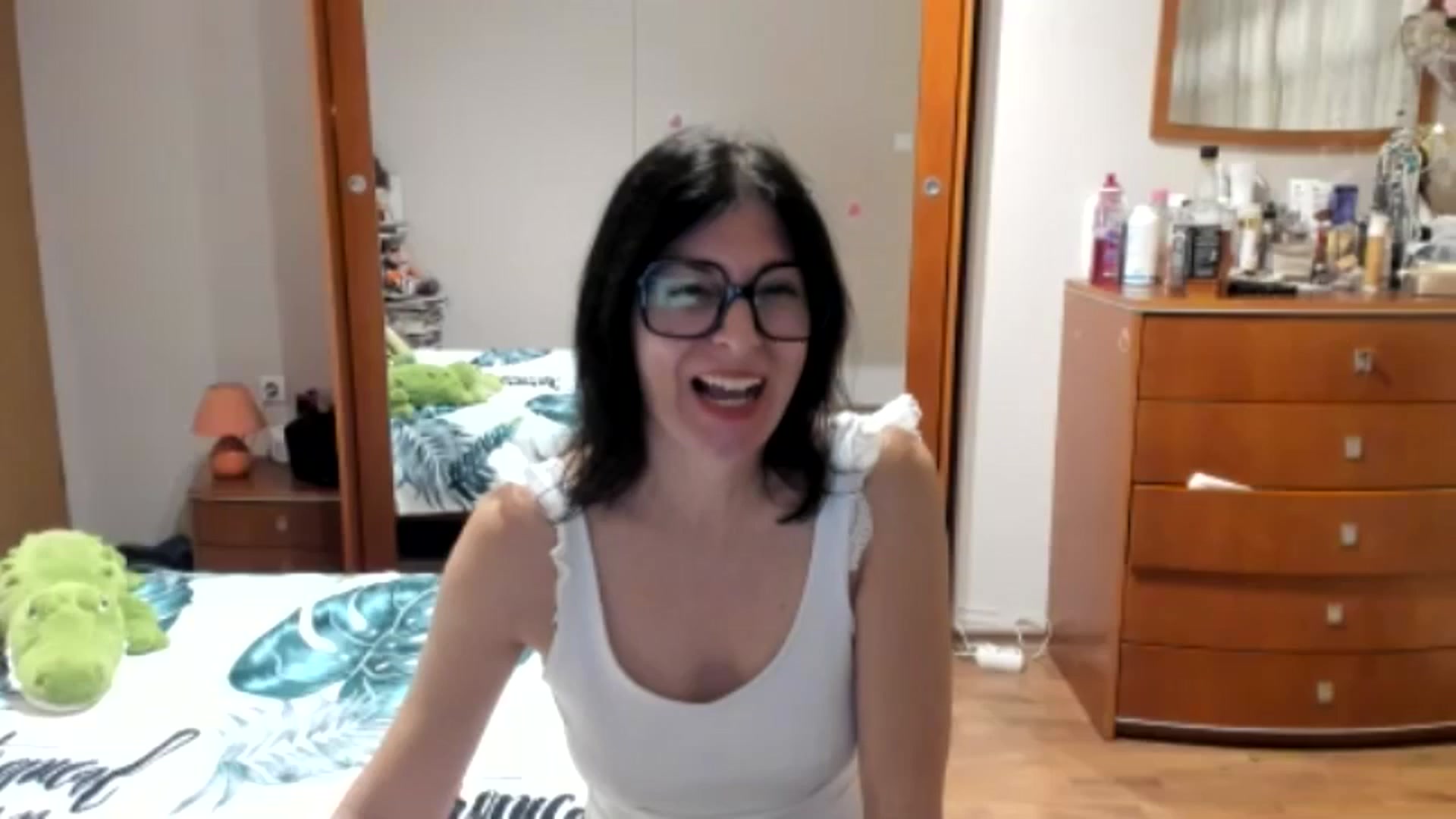 Gallery image thumbnail from Cougar_Fiona's myfreecams stream on, 11/09/2025, 23:51 image 18 of 20