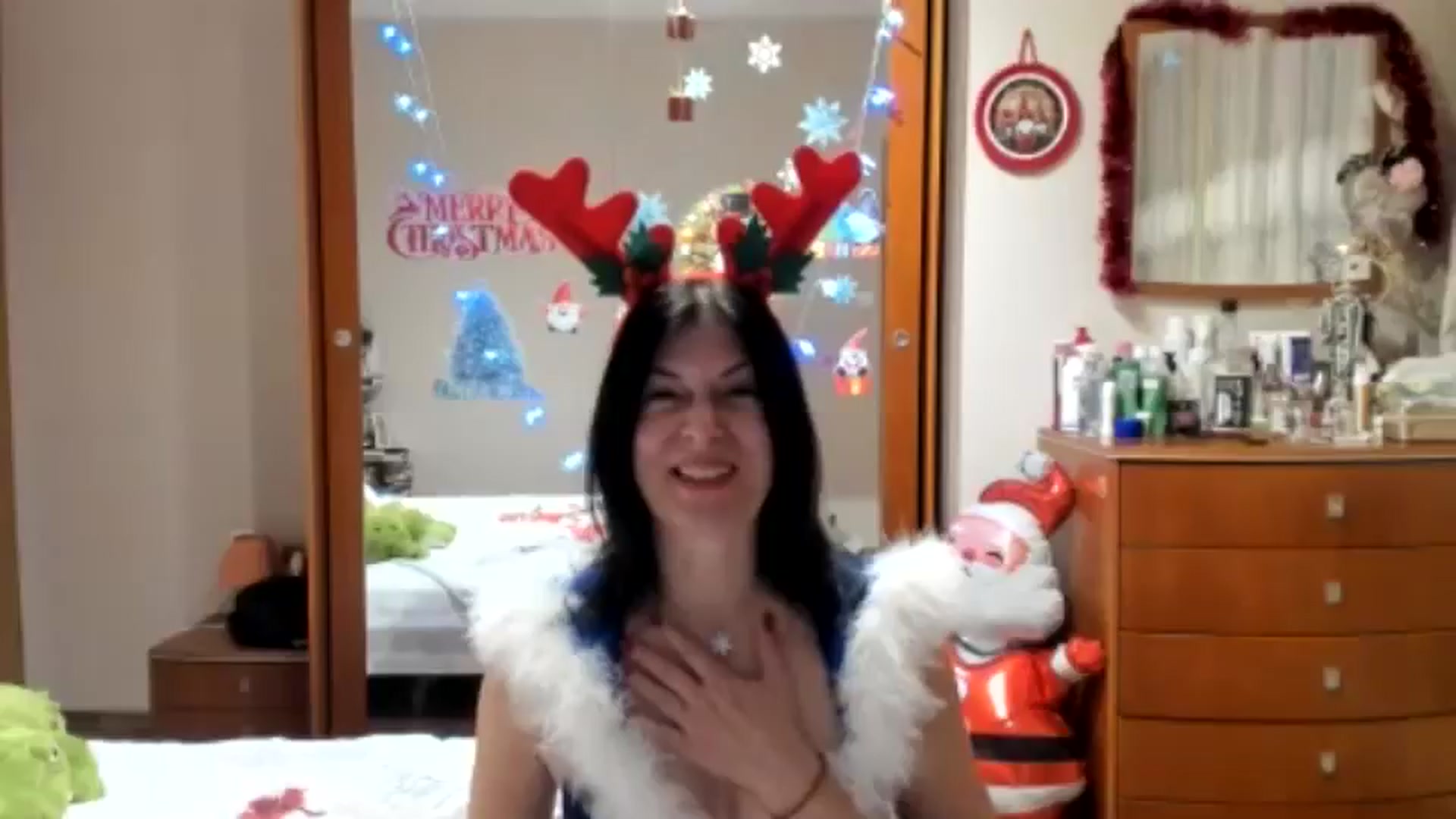 Gallery image thumbnail from Cougar_Fiona's myfreecams stream on, 12/23/2025, 23:27 image 17 of 20